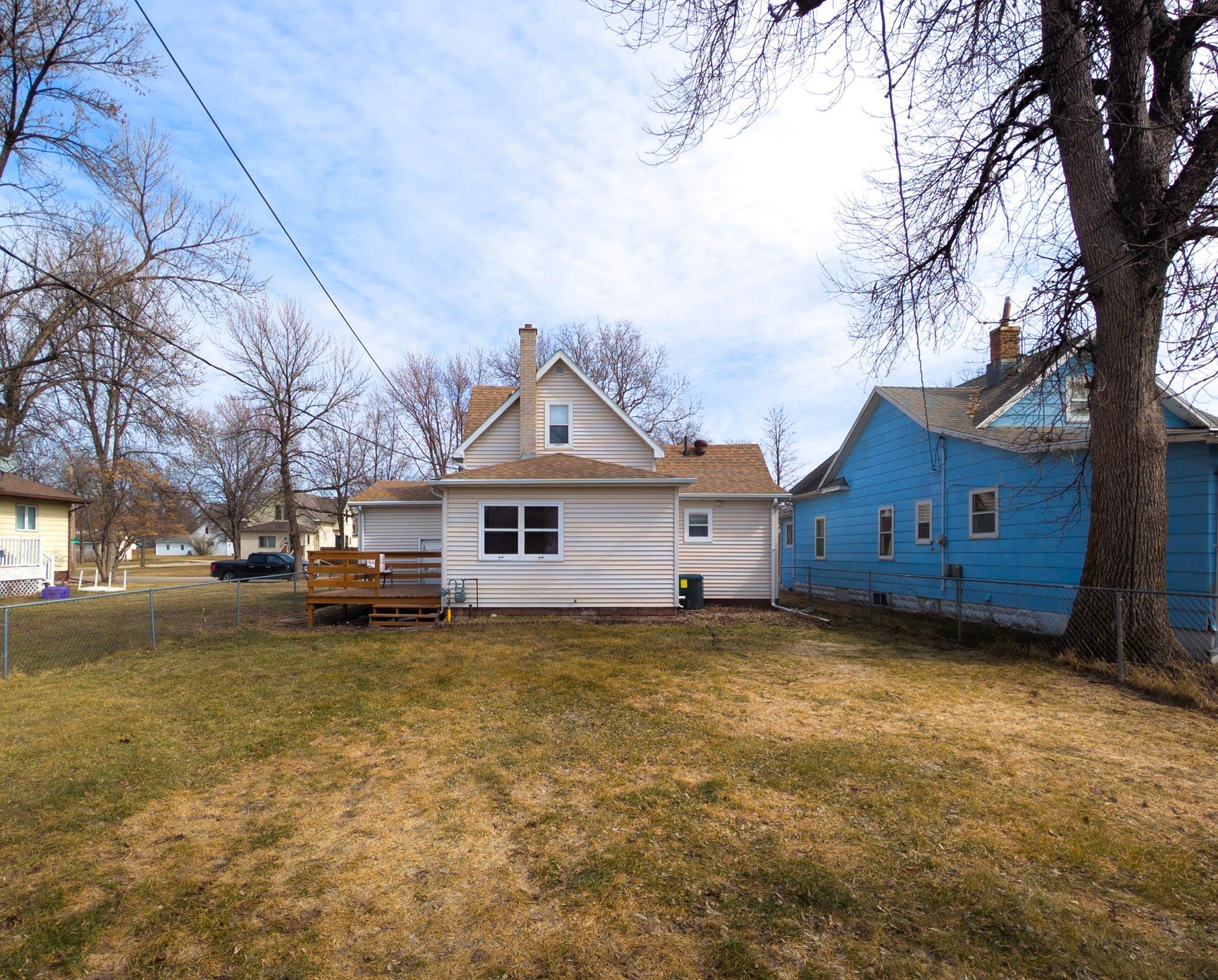 323 10th Street N, Breckenridge MN 56520 - Photo 24 of 27