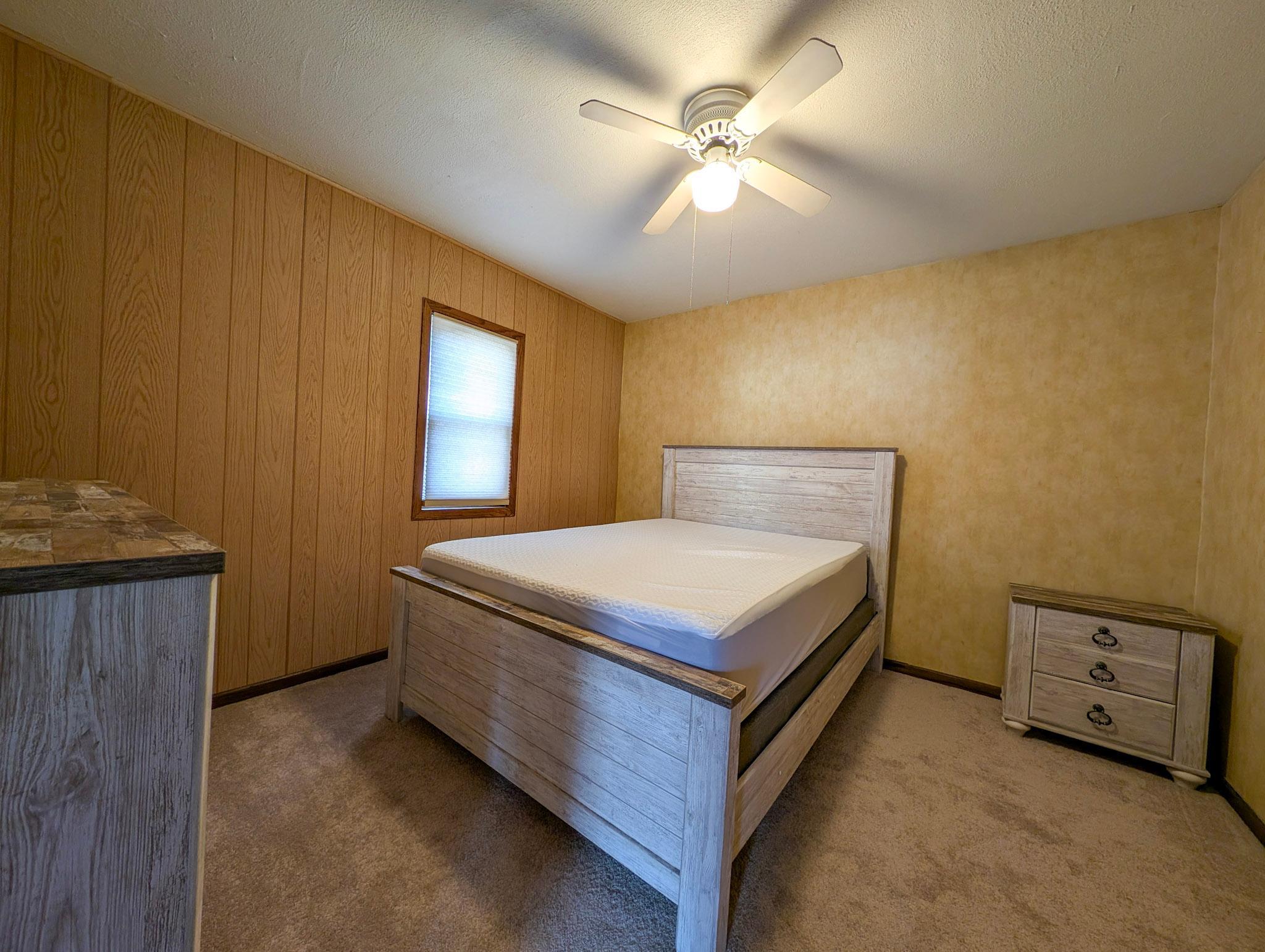 323 10th Street N, Breckenridge MN 56520 - Photo 5 of 27