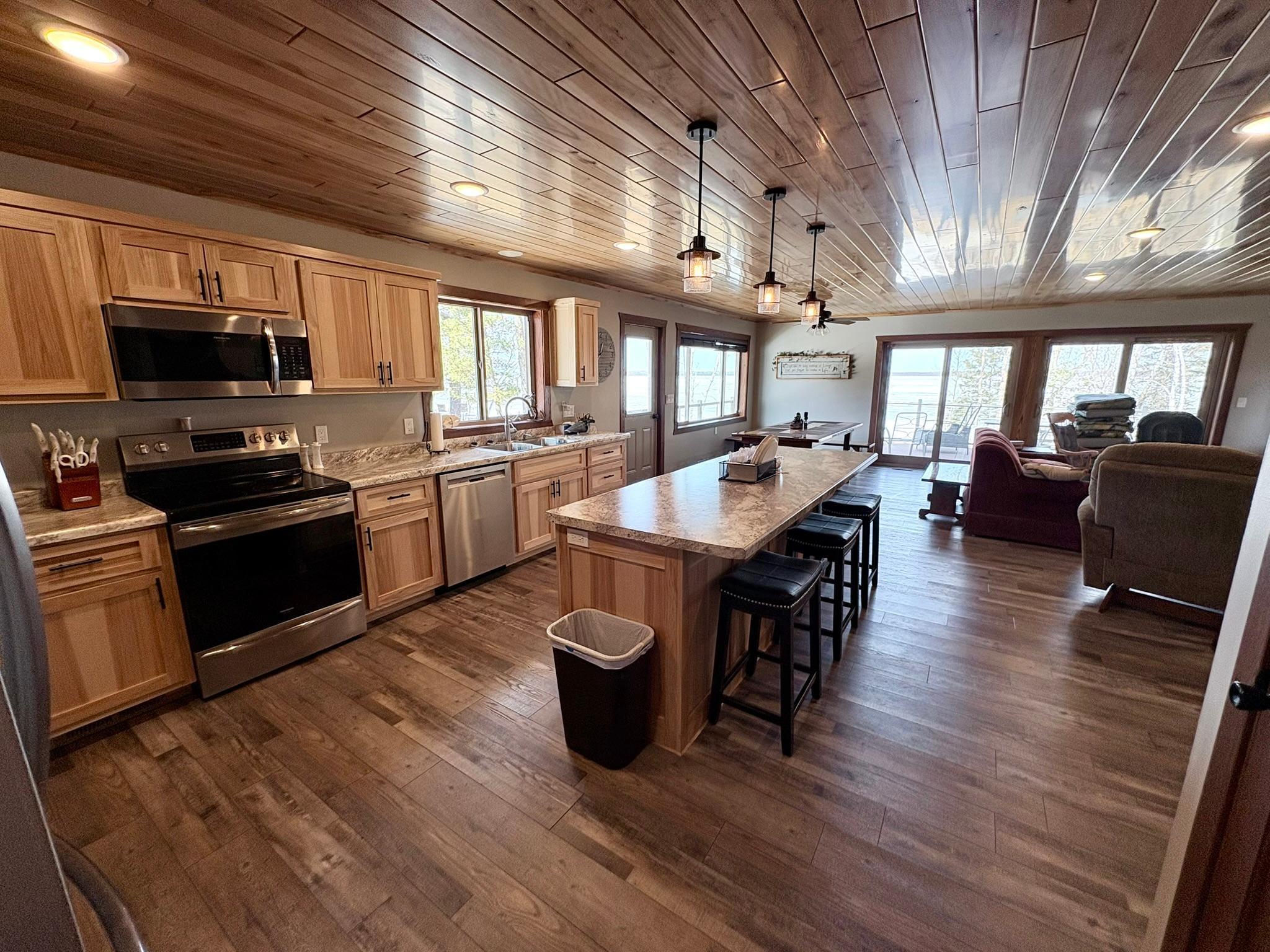 1978 single family home for sale at 46824 Foss Road in Osage, MN — 5 bed, 3 bath (photo 7 of 35)