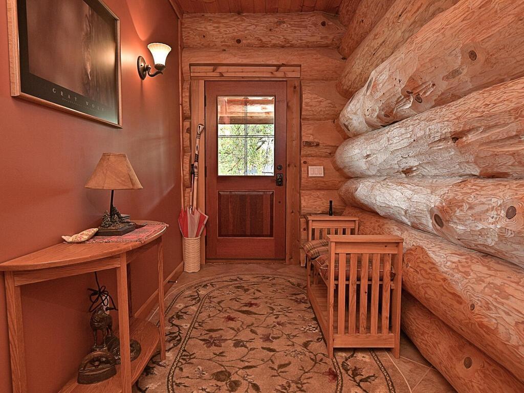 2006 single family home for sale at 26411 Old Bridge Road in Grand Rapids, MN — 4 bed, 3 bath (photo 4 of 29)