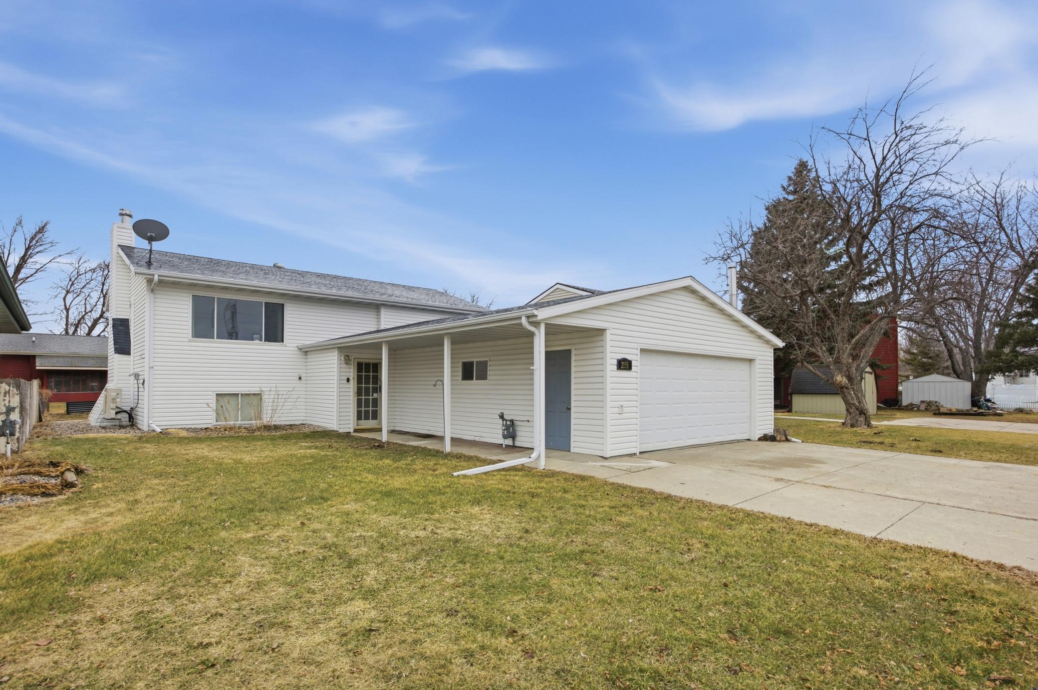 2155 4th Avenue E, West Fargo ND 58078 - Photo 2 of 28