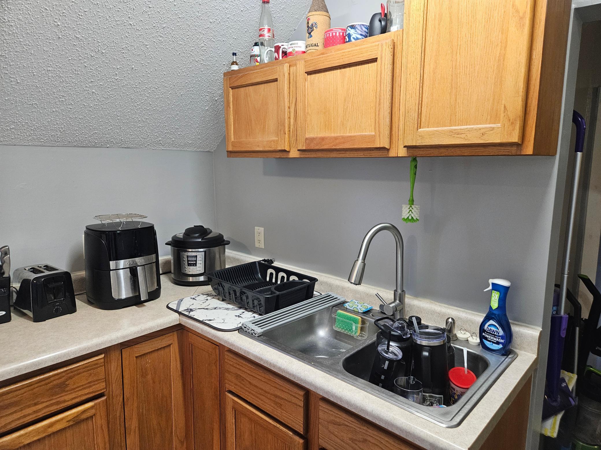 1888 duplex for sale at 519 S 9th Street in Brainerd, MN — 3 bed, 2 bath (photo 6 of 27)