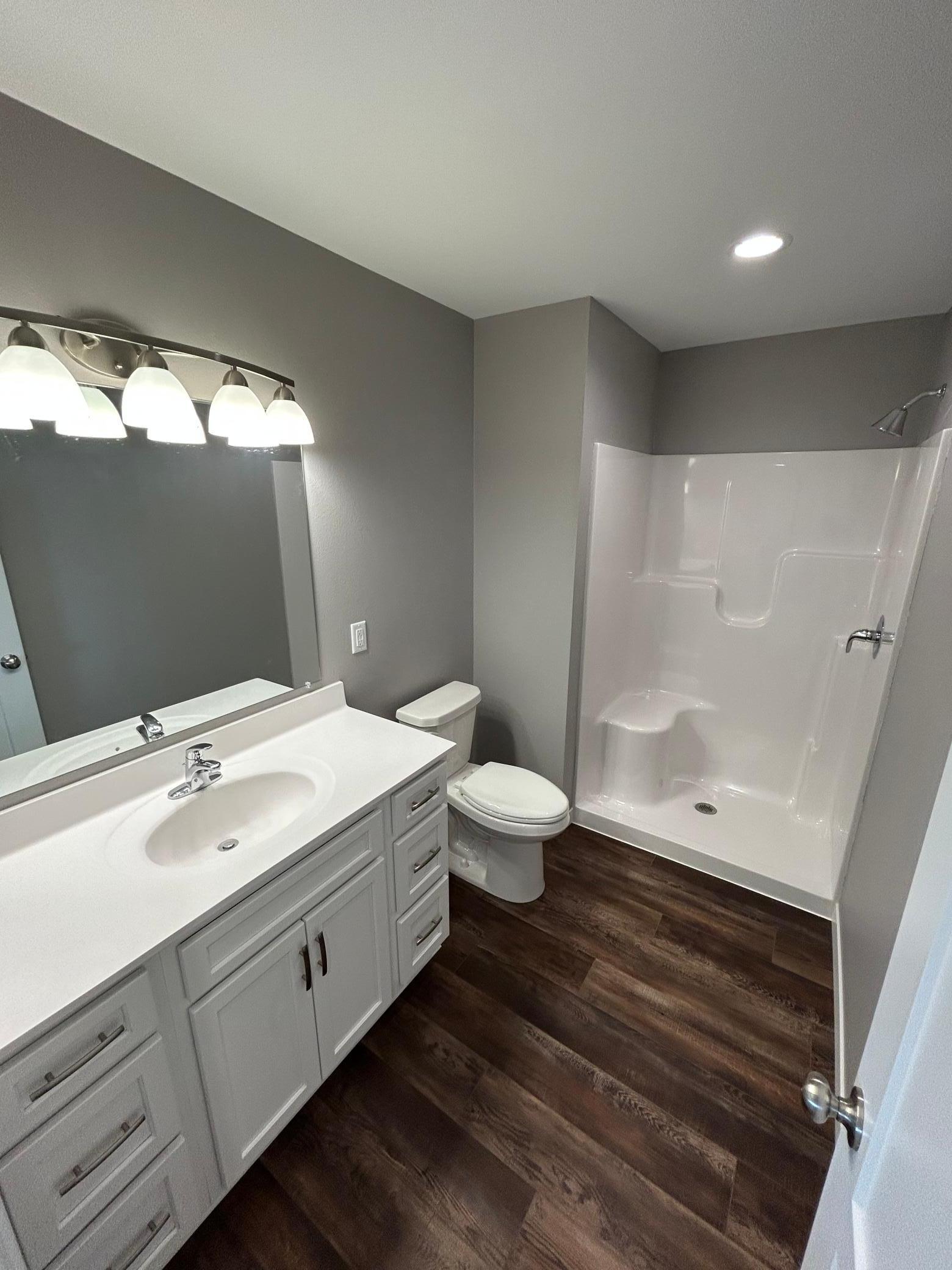 2022 single family home for sale at 2008 Nelson Drive in Thief River Falls, MN — 3 bed, 2 bath (photo 22 of 54)