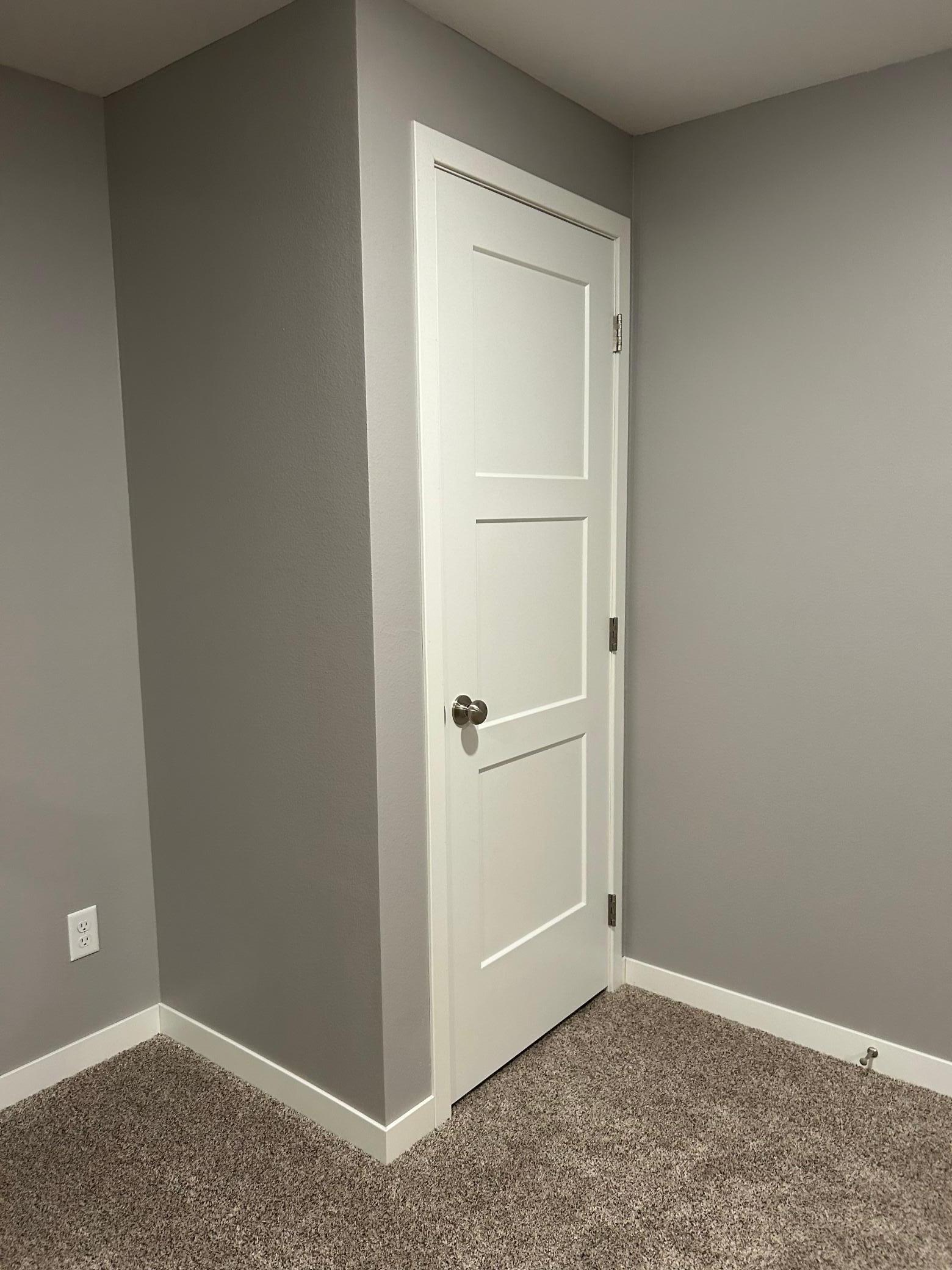 2022 single family home for sale at 2008 Nelson Drive in Thief River Falls, MN — 3 bed, 2 bath (photo 36 of 54)