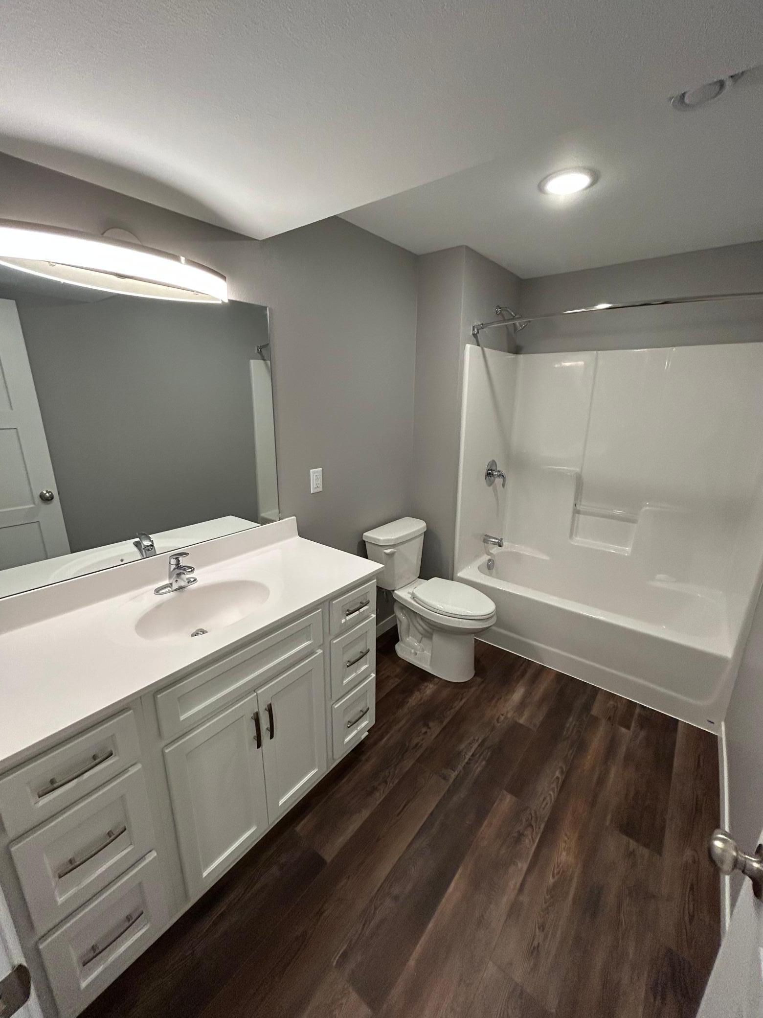 2022 single family home for sale at 2008 Nelson Drive in Thief River Falls, MN — 3 bed, 2 bath (photo 38 of 54)