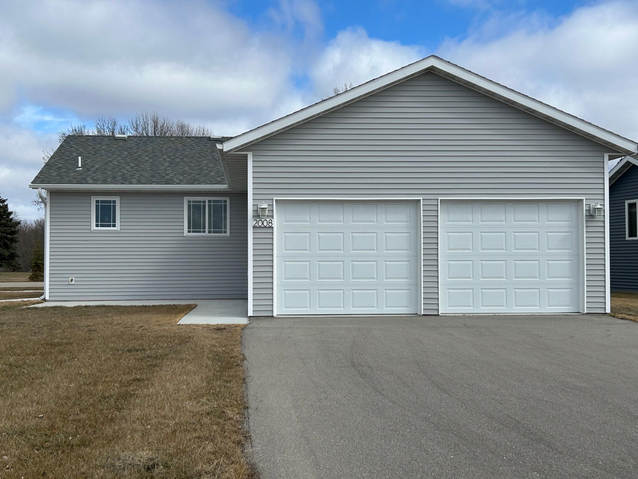 2022 single family home for sale at 2008 Nelson Drive in Thief River Falls, MN — 3 bed, 2 bath (photo 54 of 54)