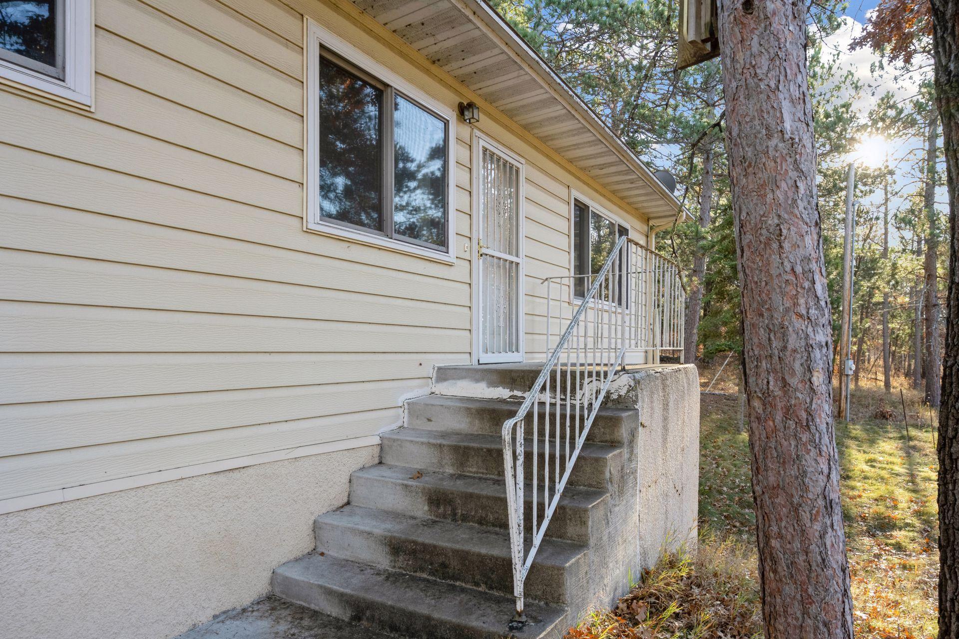 1994 single family home for sale at 12553 N Pelican Lane in Merrifield, MN — 2 bed, 2 bath (photo 35 of 48)