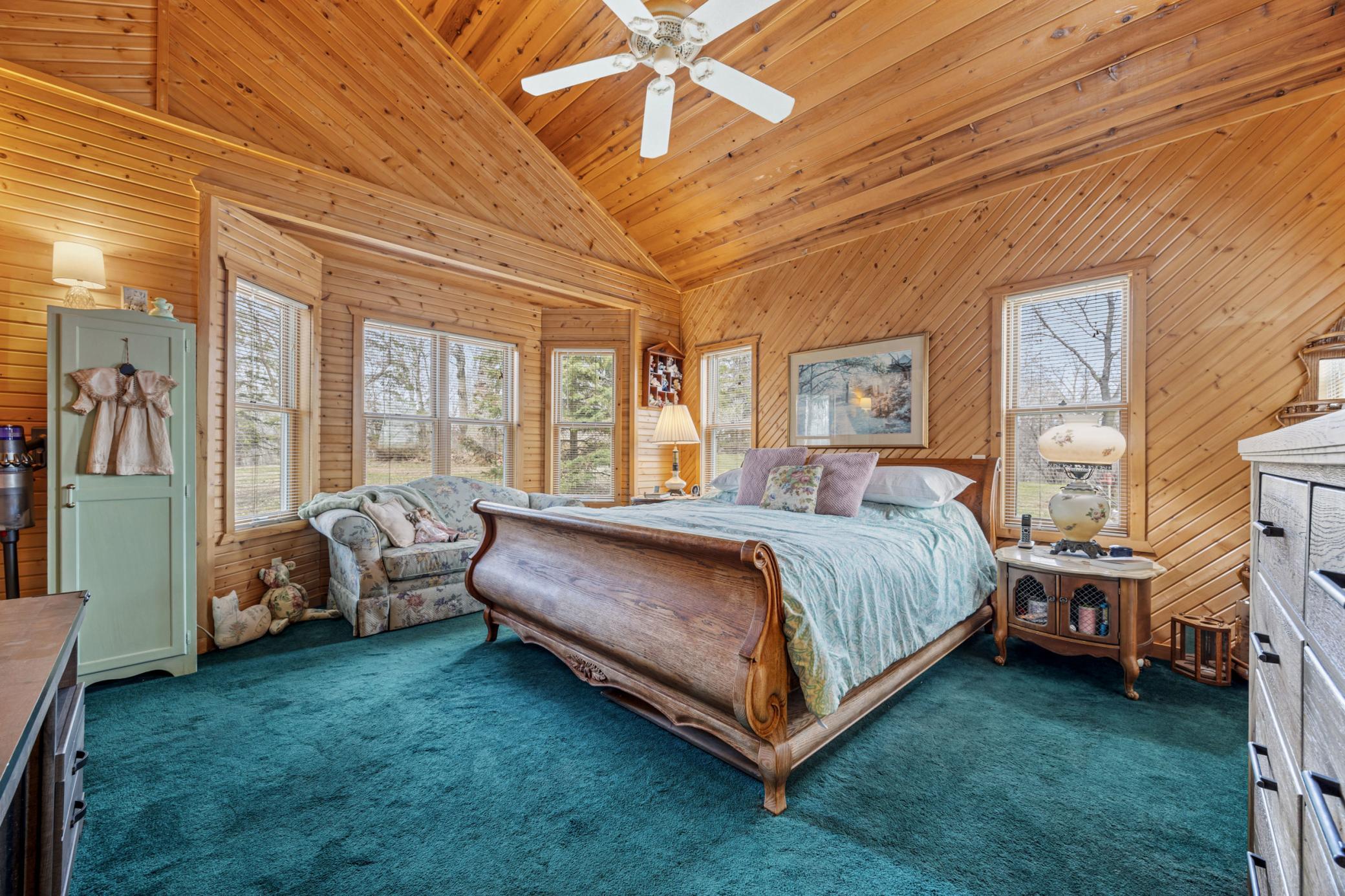 2001 single family home for sale at 32331 Loon Drive in Vergas, MN — 3 bed, 4 bath (photo 16 of 43)