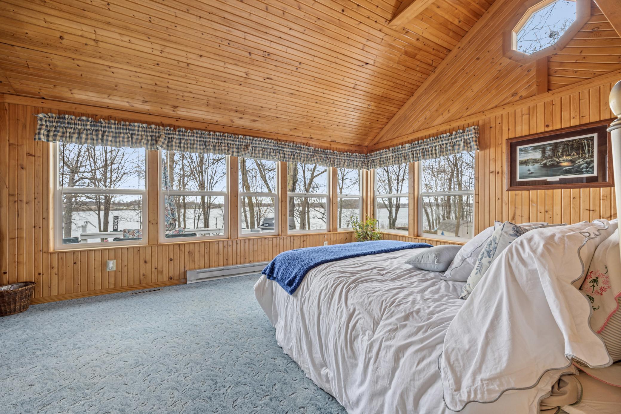 2001 single family home for sale at 32331 Loon Drive in Vergas, MN — 3 bed, 4 bath (photo 21 of 43)