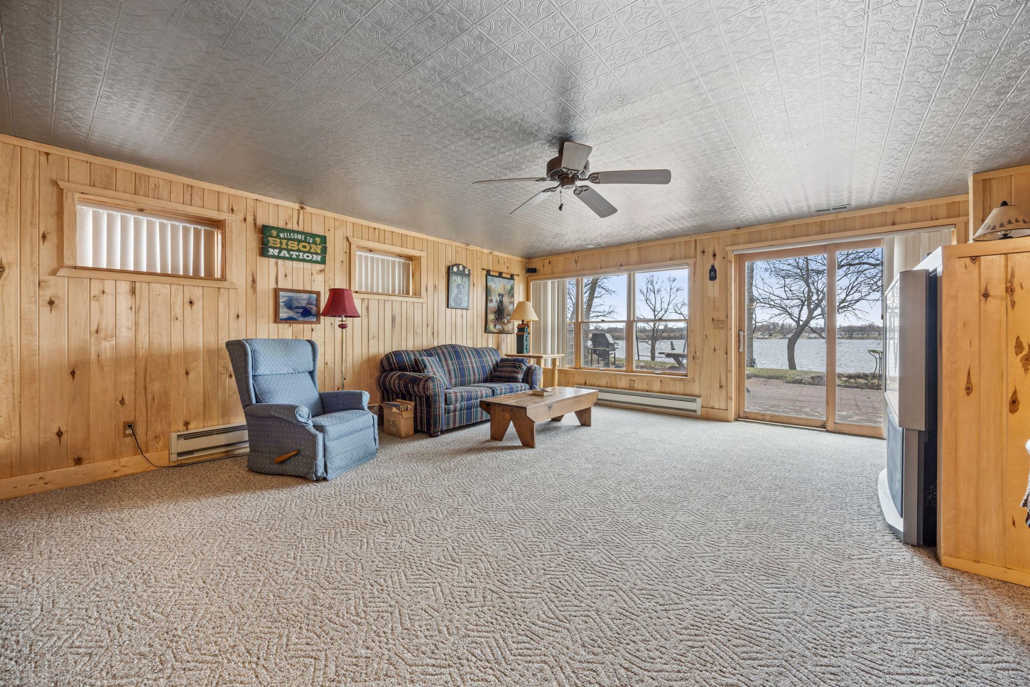 2001 single family home for sale at 32331 Loon Drive in Vergas, MN — 3 bed, 4 bath (photo 26 of 43)