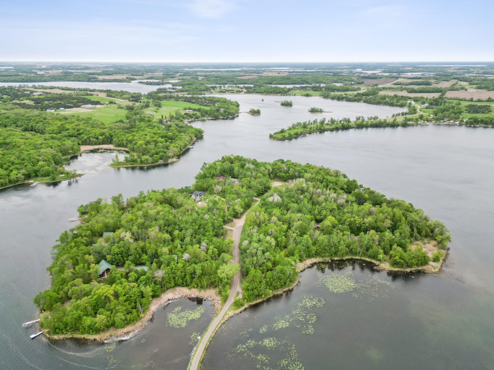 2001 single family home for sale at 32331 Loon Drive in Vergas, MN — 3 bed, 4 bath (photo 39 of 43)
