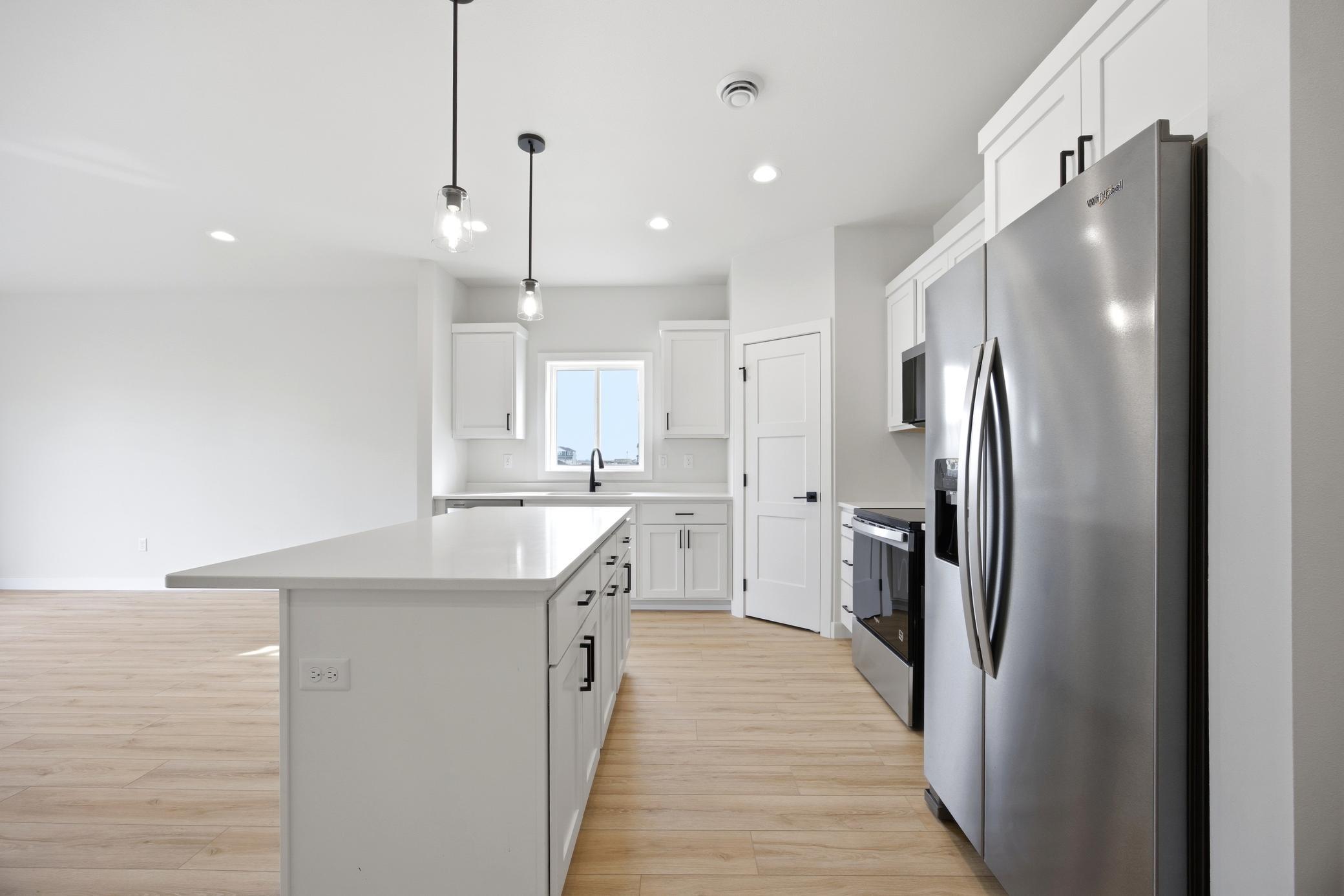 6267 87 Avenue S, Horace ND 58047 - Photo 11 of 32