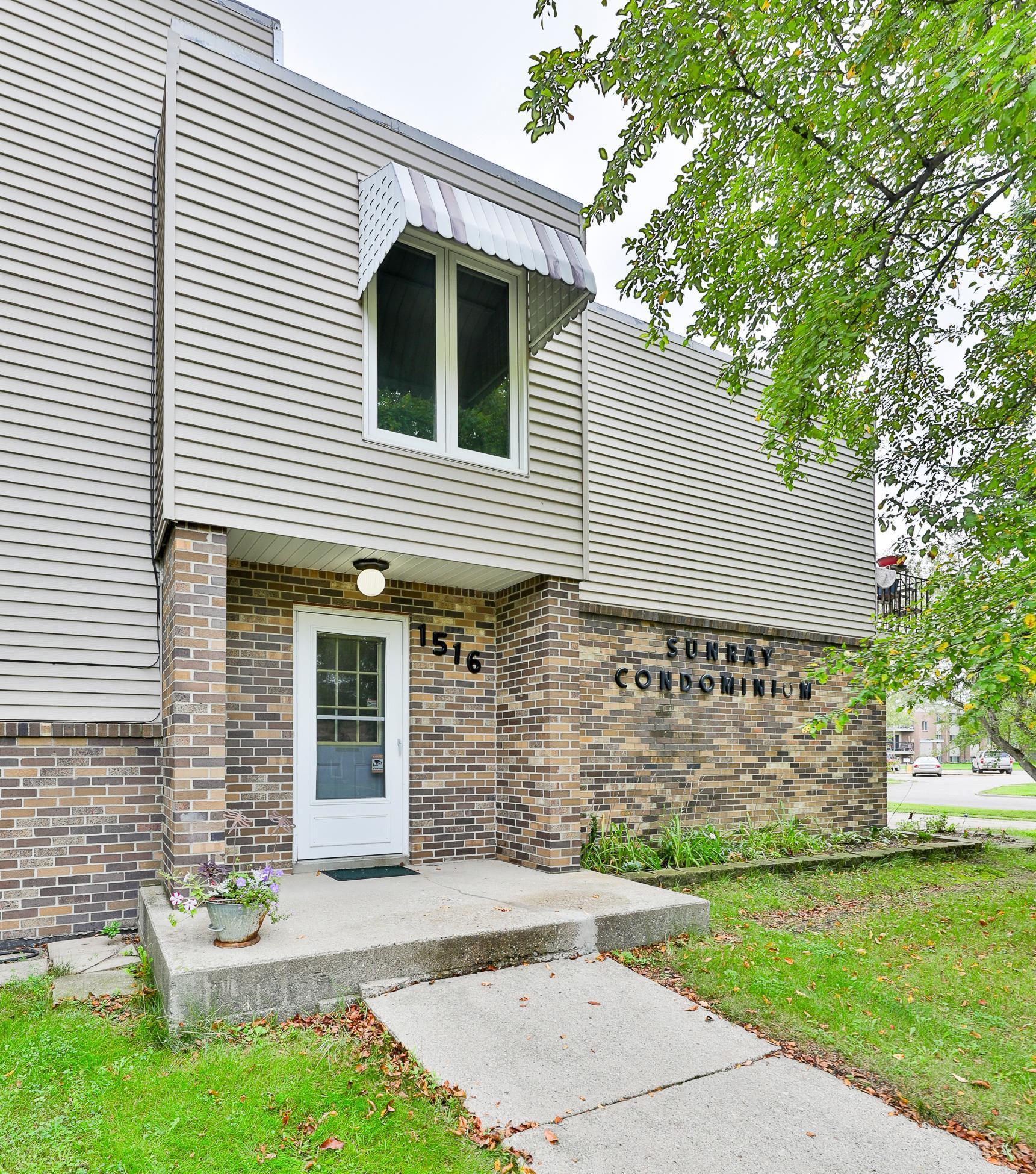 1516 19 1/2 Street S, Moorhead MN 56560 - Photo 22 of 23