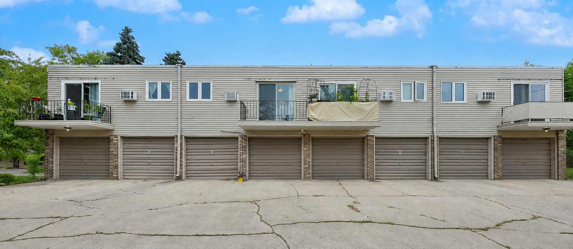 1970 condo for sale at 1516 19 1/2 Street S, Unit 6 in Moorhead, MN — 2 bed, 1 bath (photo 14 of 17)