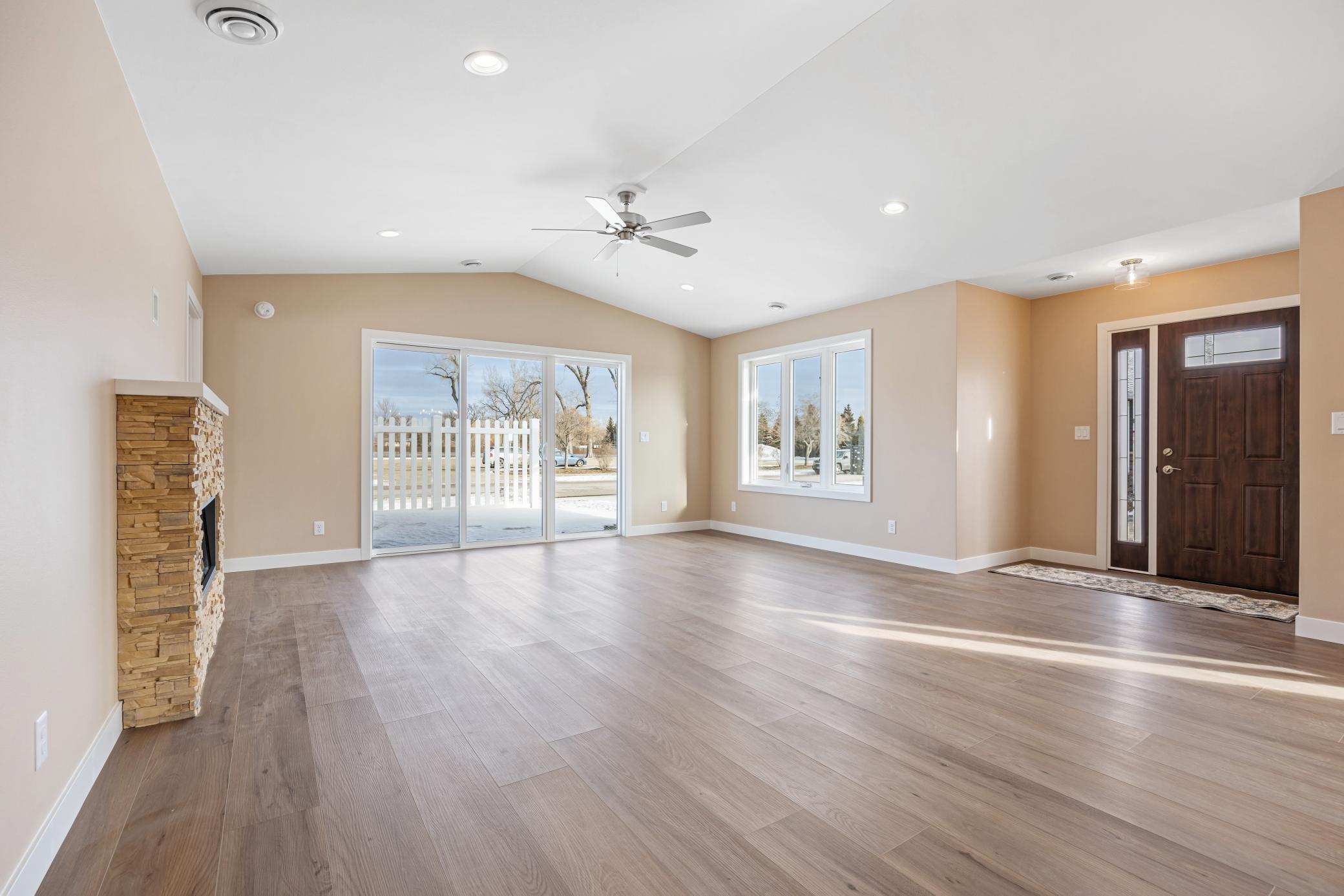2336 30th Avenue S, Fargo ND 58104 - Photo 4 of 22