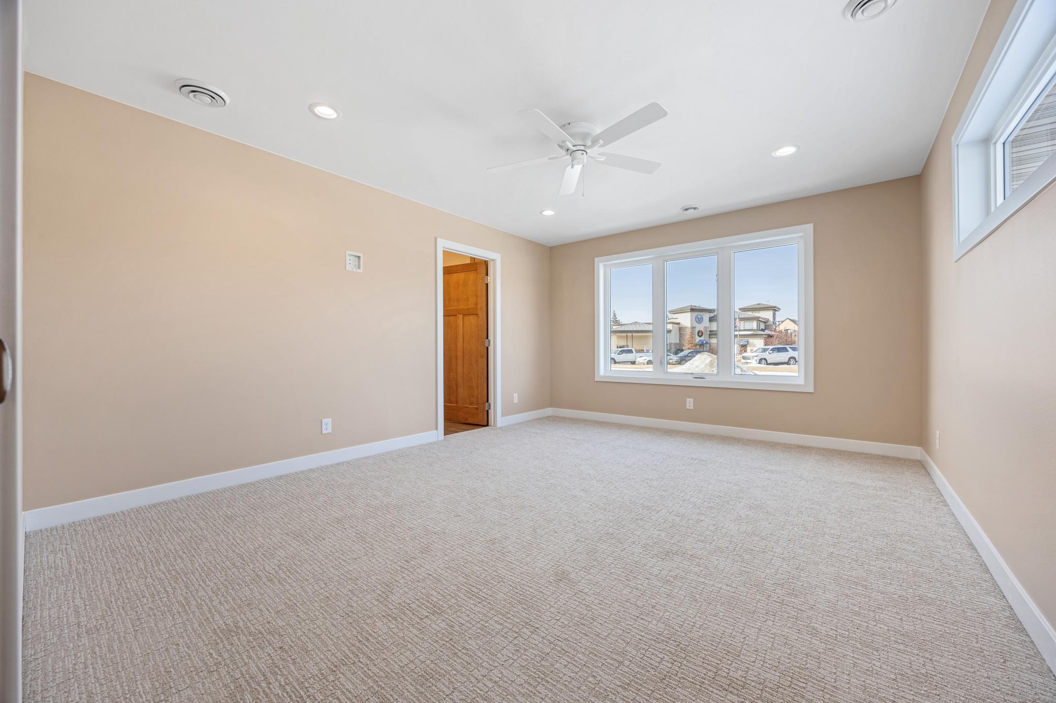 2336 30th Avenue S, Fargo ND 58104 - Photo 7 of 22