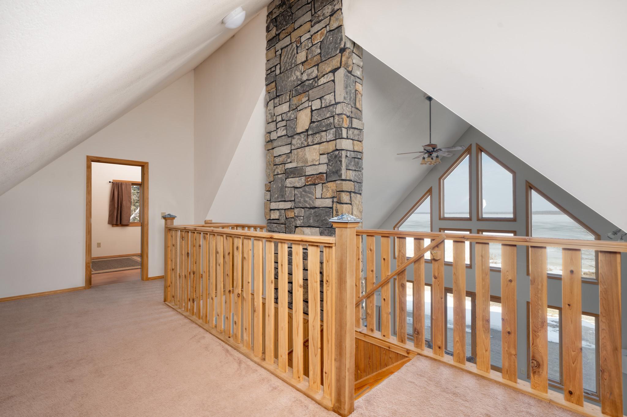 2006 single family home for sale at 10804 W Splithand Road in Grand Rapids, MN — 5 bed, 3 bath (photo 14 of 24)