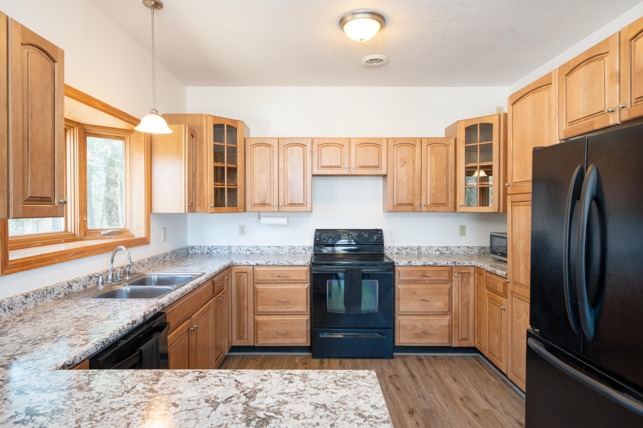 2006 single family home for sale at 10804 W Splithand Road in Grand Rapids, MN — 5 bed, 3 bath (photo 10 of 24)