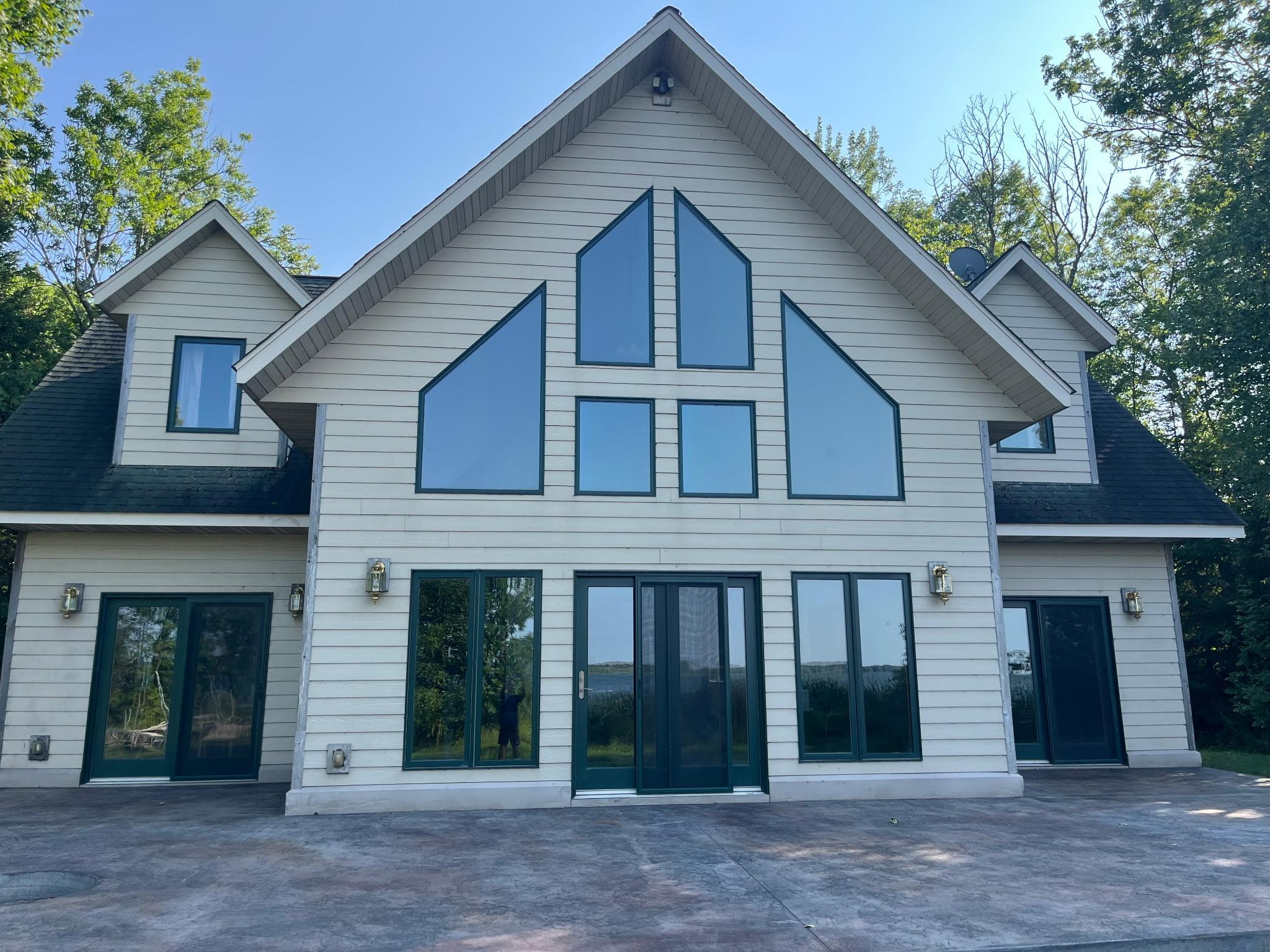 2006 single family home for sale at 10804 W Splithand Road in Grand Rapids, MN — 5 bed, 3 bath