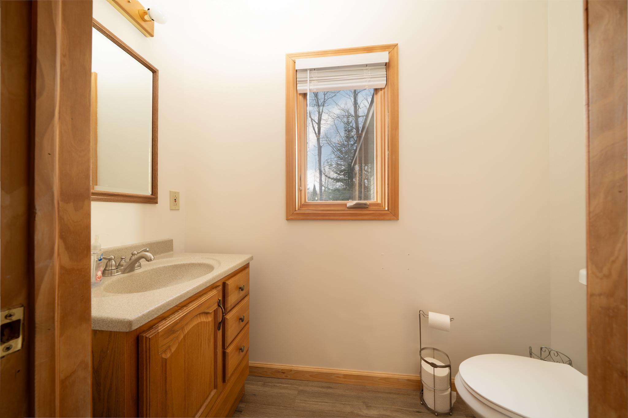 2006 single family home for sale at 10804 W Splithand Road in Grand Rapids, MN — 5 bed, 3 bath (photo 32 of 44)