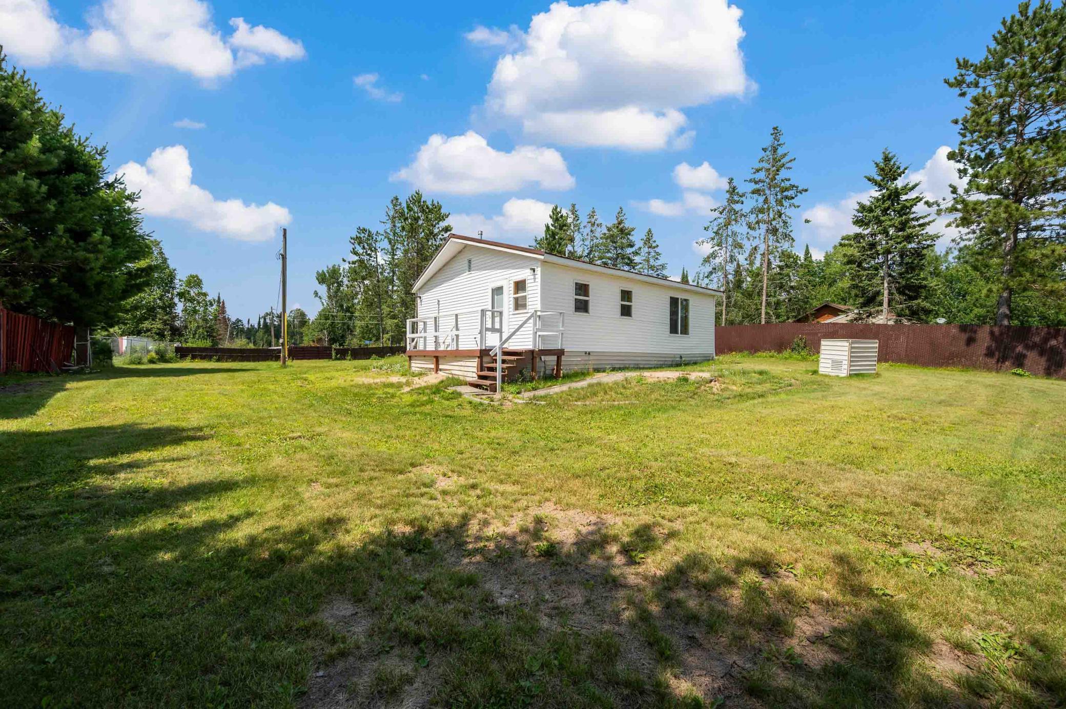 1975 single family home for sale at 49812 Long Lake Trail in Bigfork, MN — 2 bed, 1 bath (photo 3 of 22)