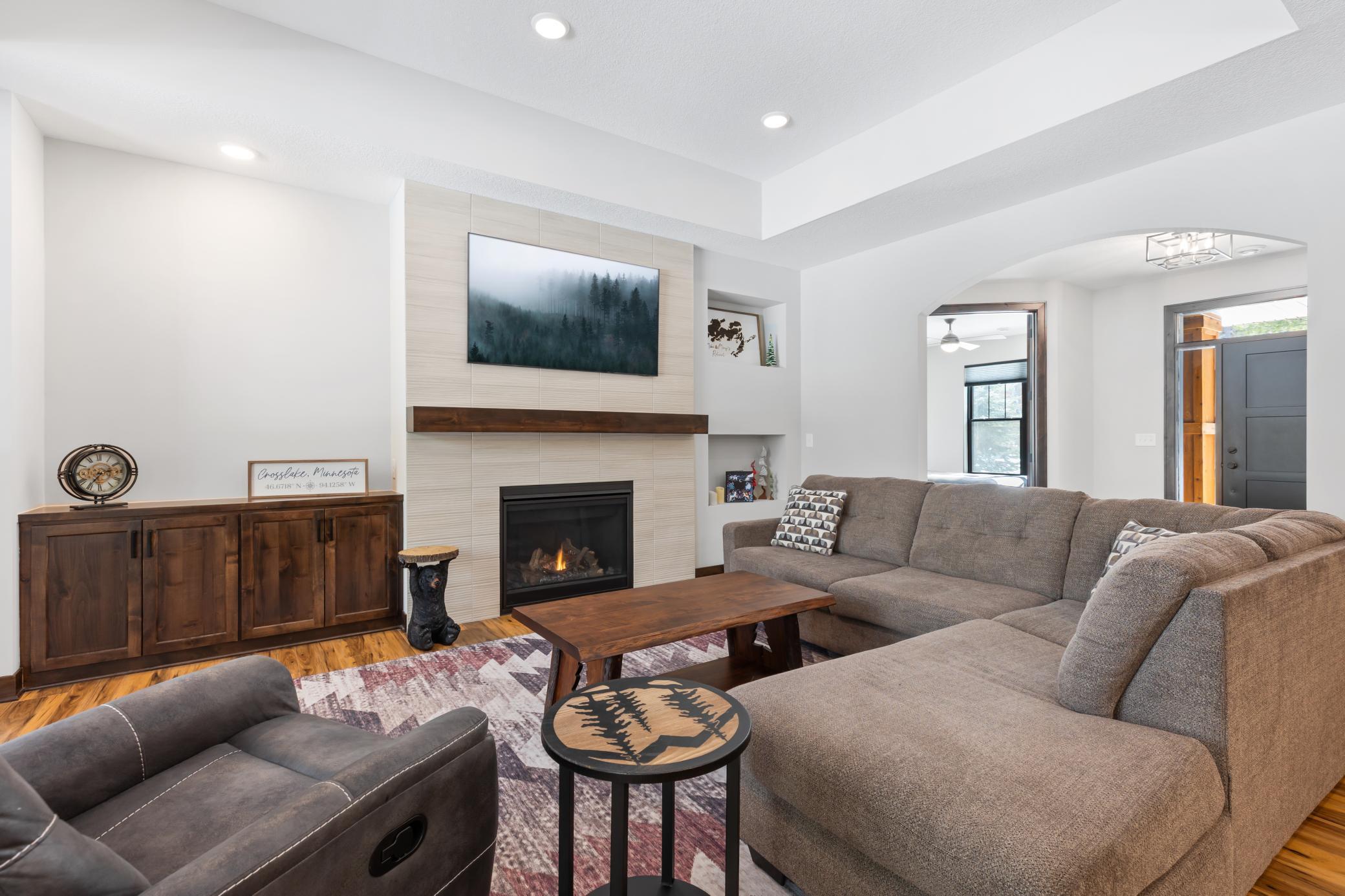 2024 single family home for sale at 11956 Harbor Lane in Crosslake, MN — 3 bed, 2 bath (photo 15 of 41)