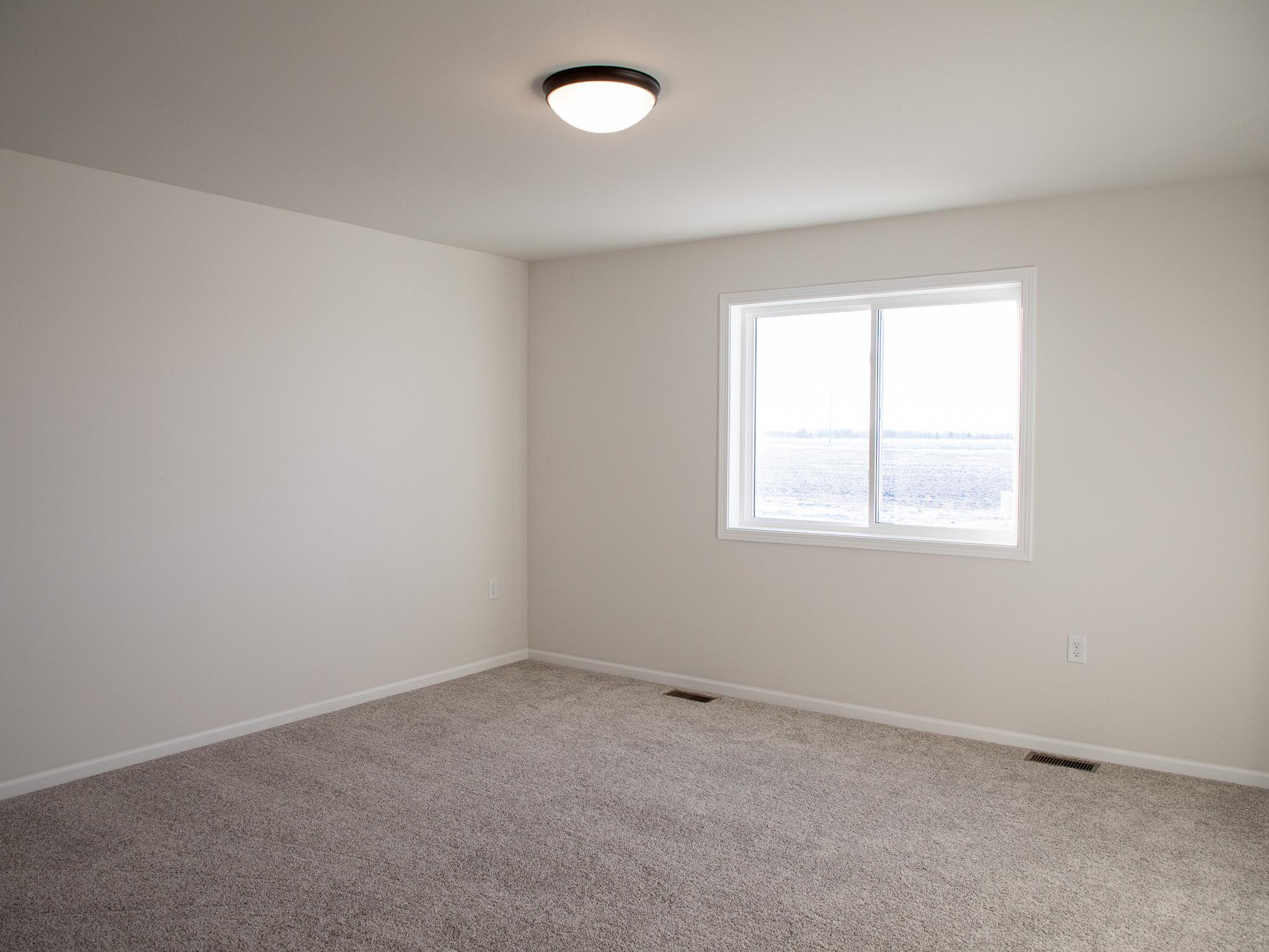10242 Concord Drive S, Horace ND 58047 - Photo 17 of 26