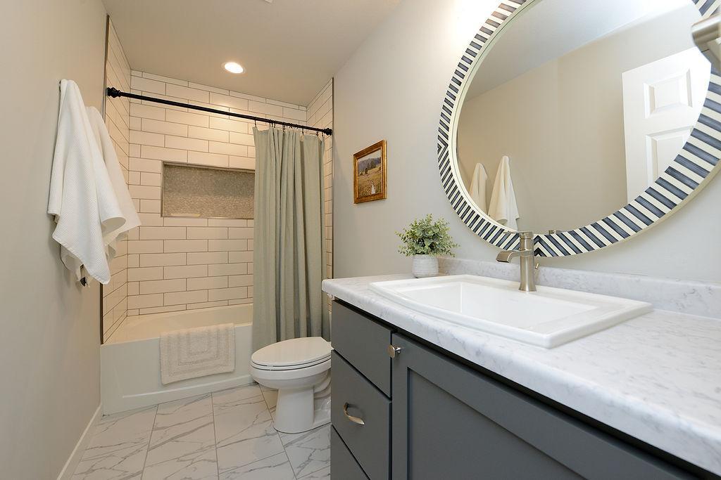 2025 single family home for sale at 10226 Concord Drive S in Horace, ND — 4 bed, 3 bath (photo 15 of 32)