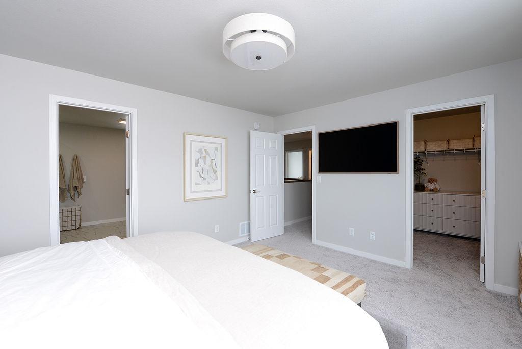 2025 single family home for sale at 10226 Concord Drive S in Horace, ND — 4 bed, 3 bath (photo 18 of 32)