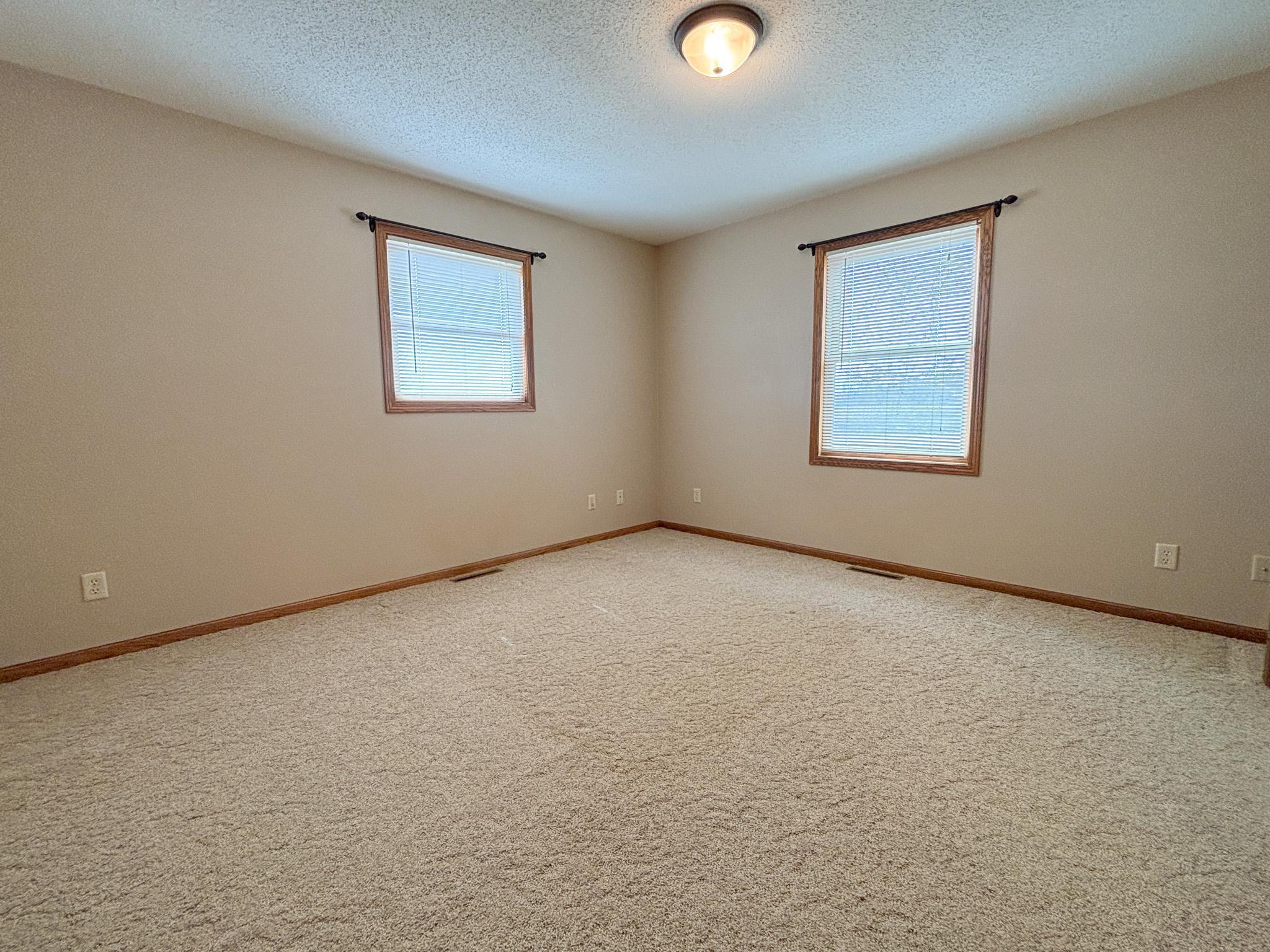 2007 single family home for sale at 32807 200th Street in Underwood, MN — 2 bed, 1 bath (photo 12 of 31)