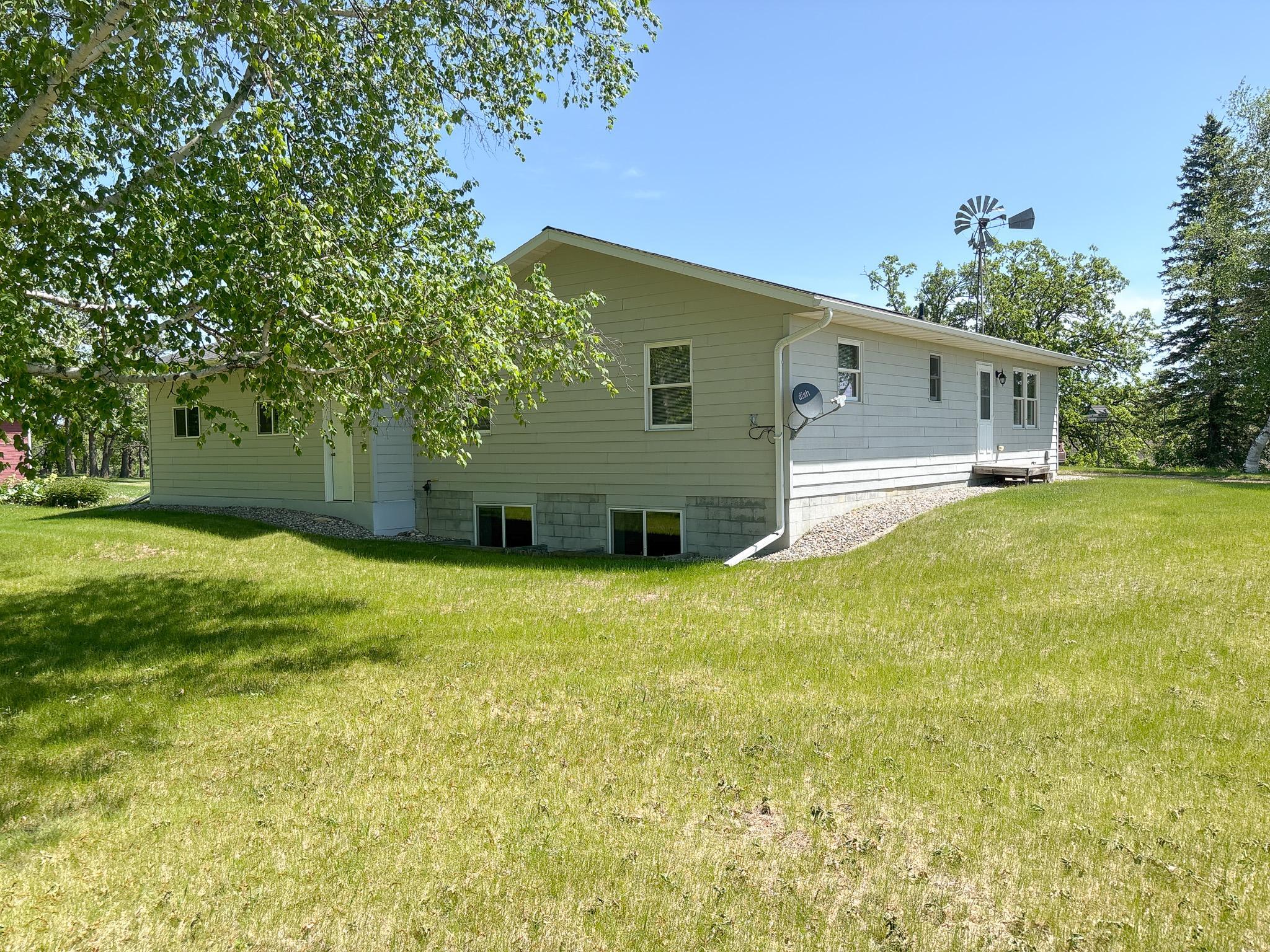 2007 single family home for sale at 32807 200th Street in Underwood, MN — 2 bed, 1 bath (photo 41 of 59)