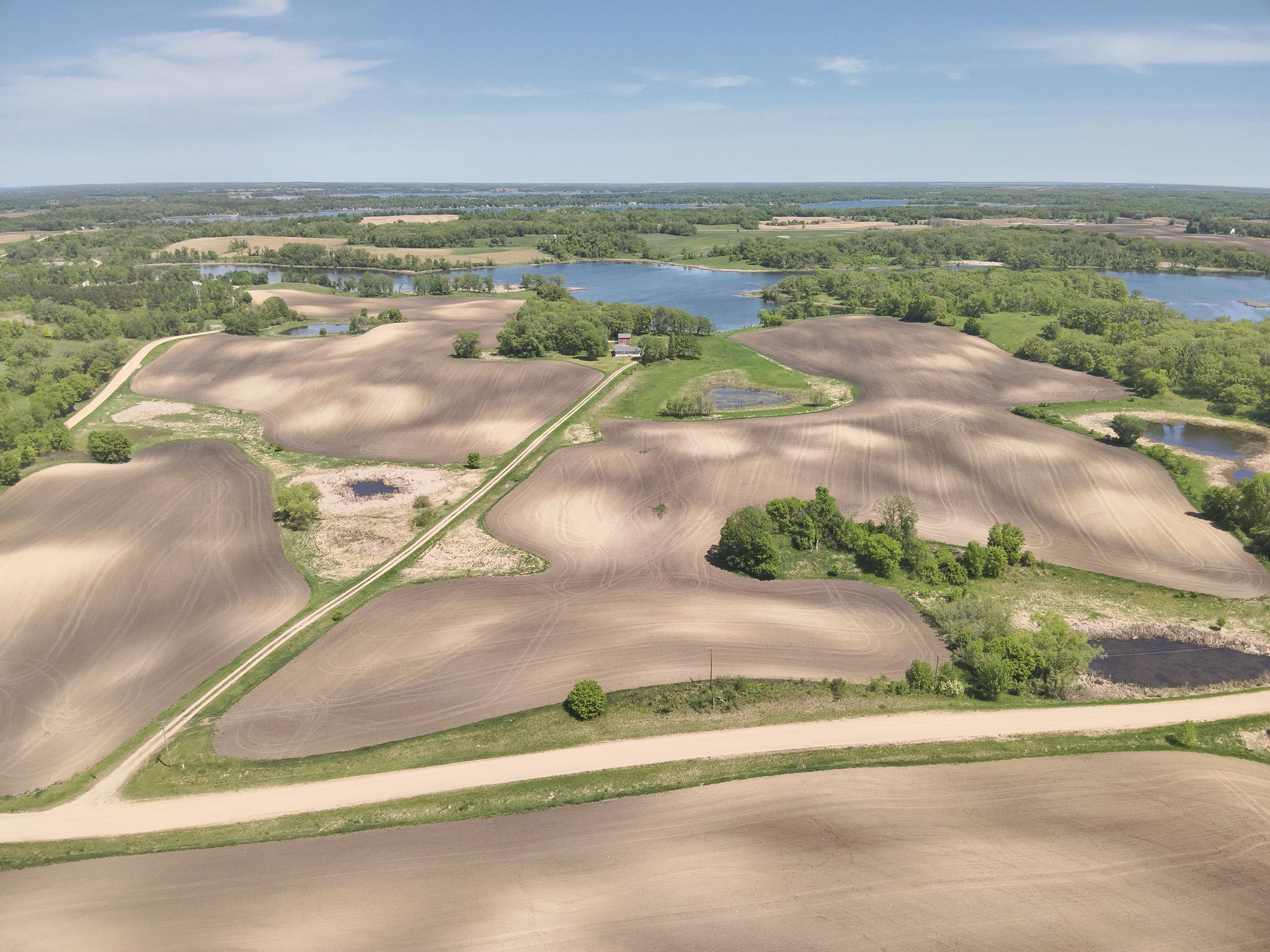 2007 single family home for sale at 32807 200th Street in Underwood, MN — 2 bed, 1 bath (photo 53 of 59)