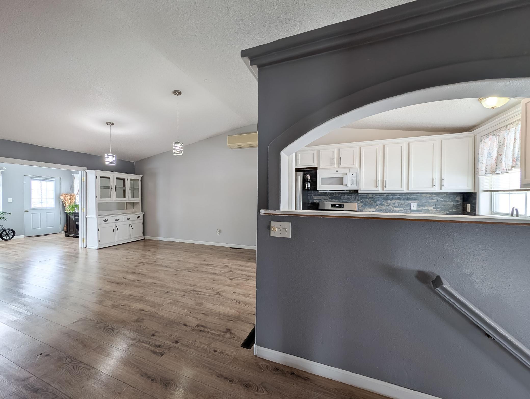 238 PINEWOOD Boulevard, West Fargo ND 58078 - Photo 7 of 50
