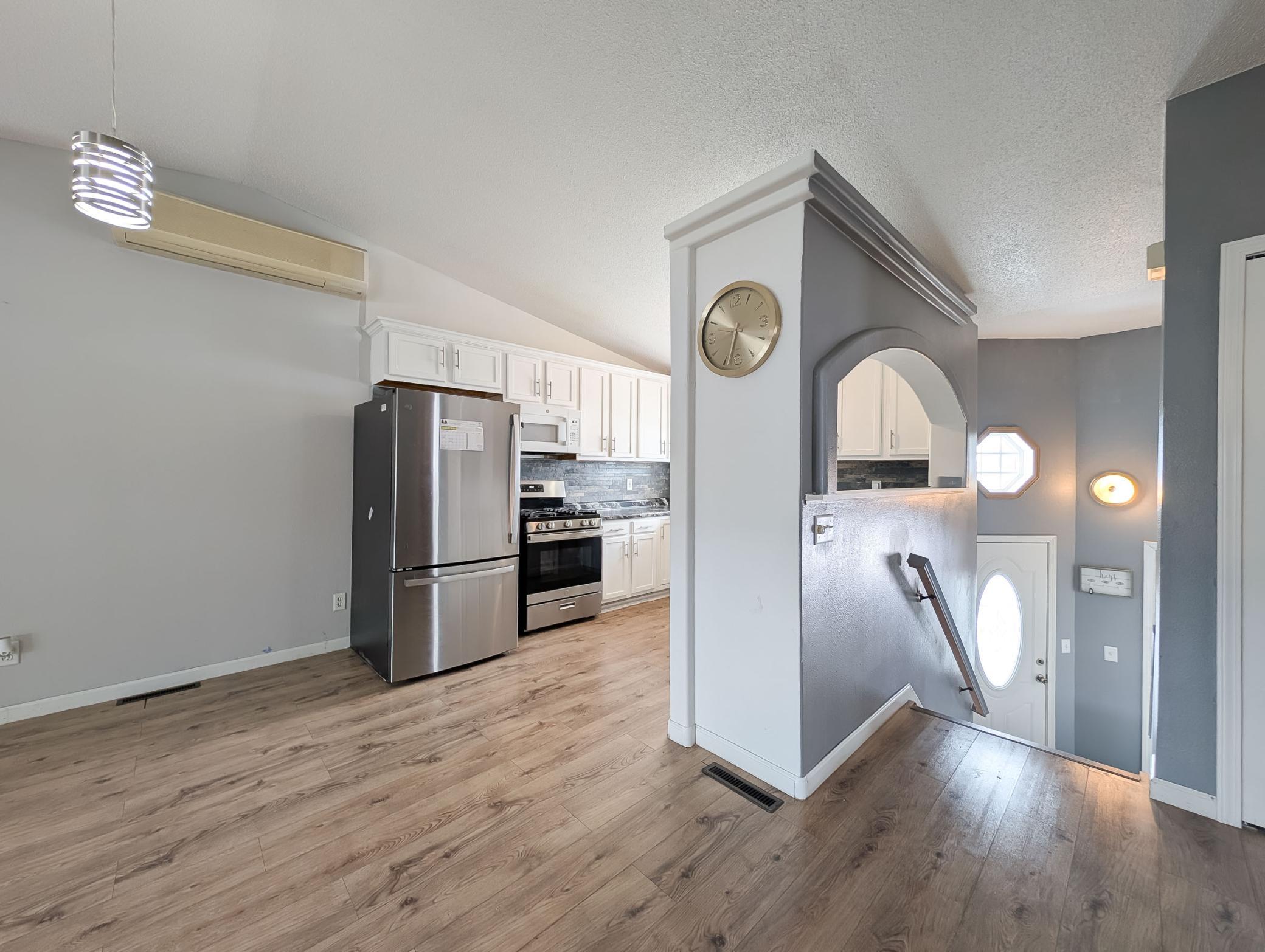 238 PINEWOOD Boulevard, West Fargo ND 58078 - Photo 8 of 50