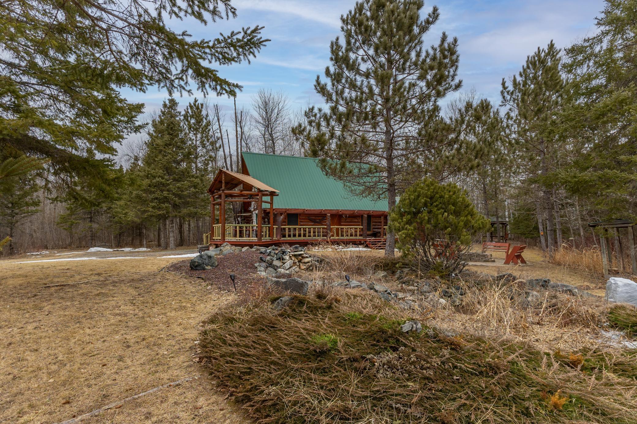 2001 single family home for sale at 28465 Highway 71 NE in Blackduck, MN — 2 bed, 1 bath (photo 9 of 21)