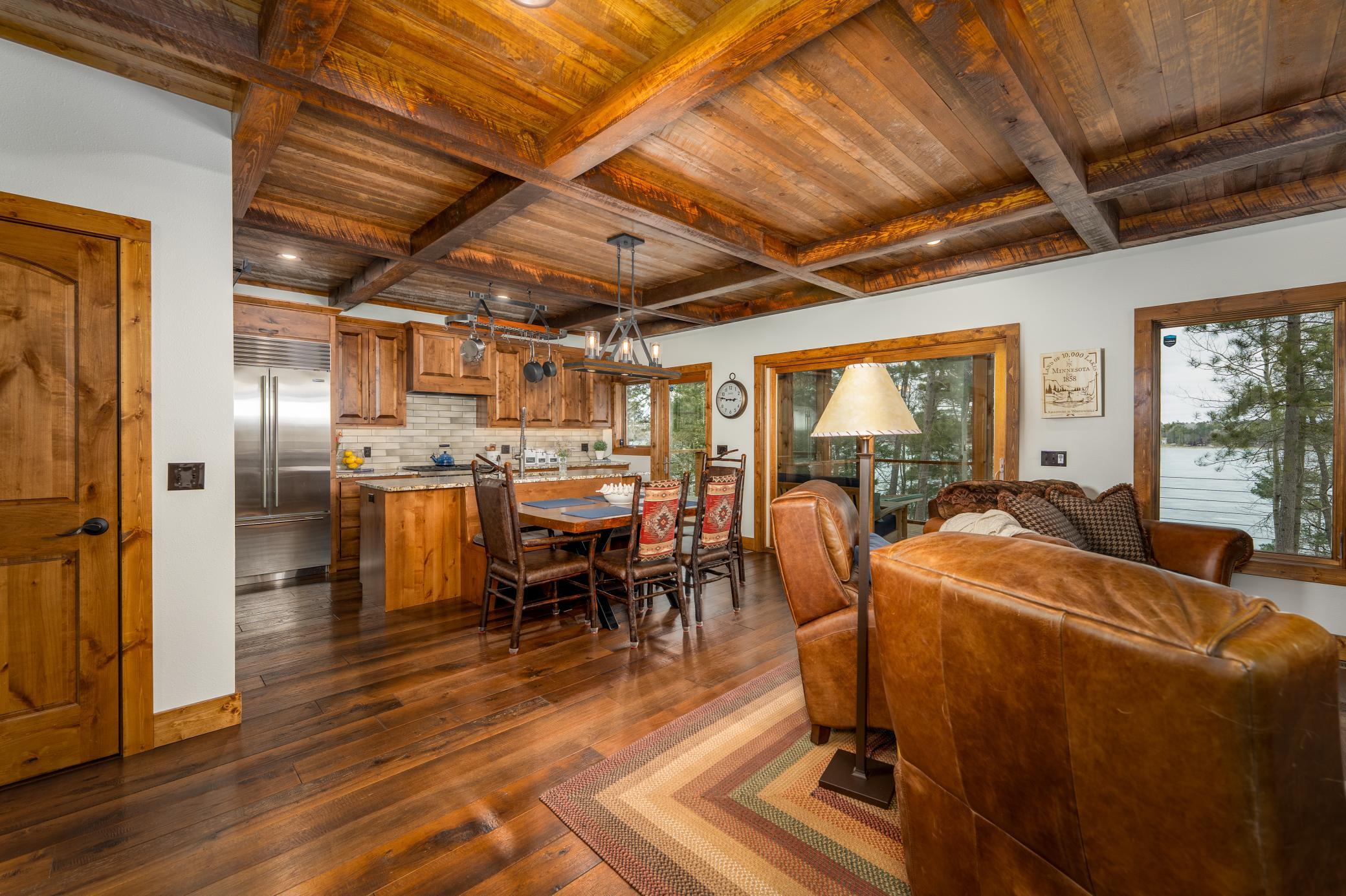 2019 single family home for sale at 12730 Manhattan Point Boulevard in Crosslake, MN — 5 bed, 3 bath (photo 12 of 65)