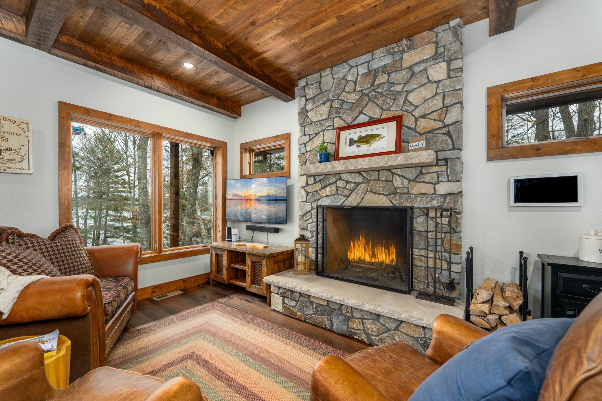 2019 single family home for sale at 12730 Manhattan Point Boulevard in Crosslake, MN — 5 bed, 3 bath (photo 22 of 65)