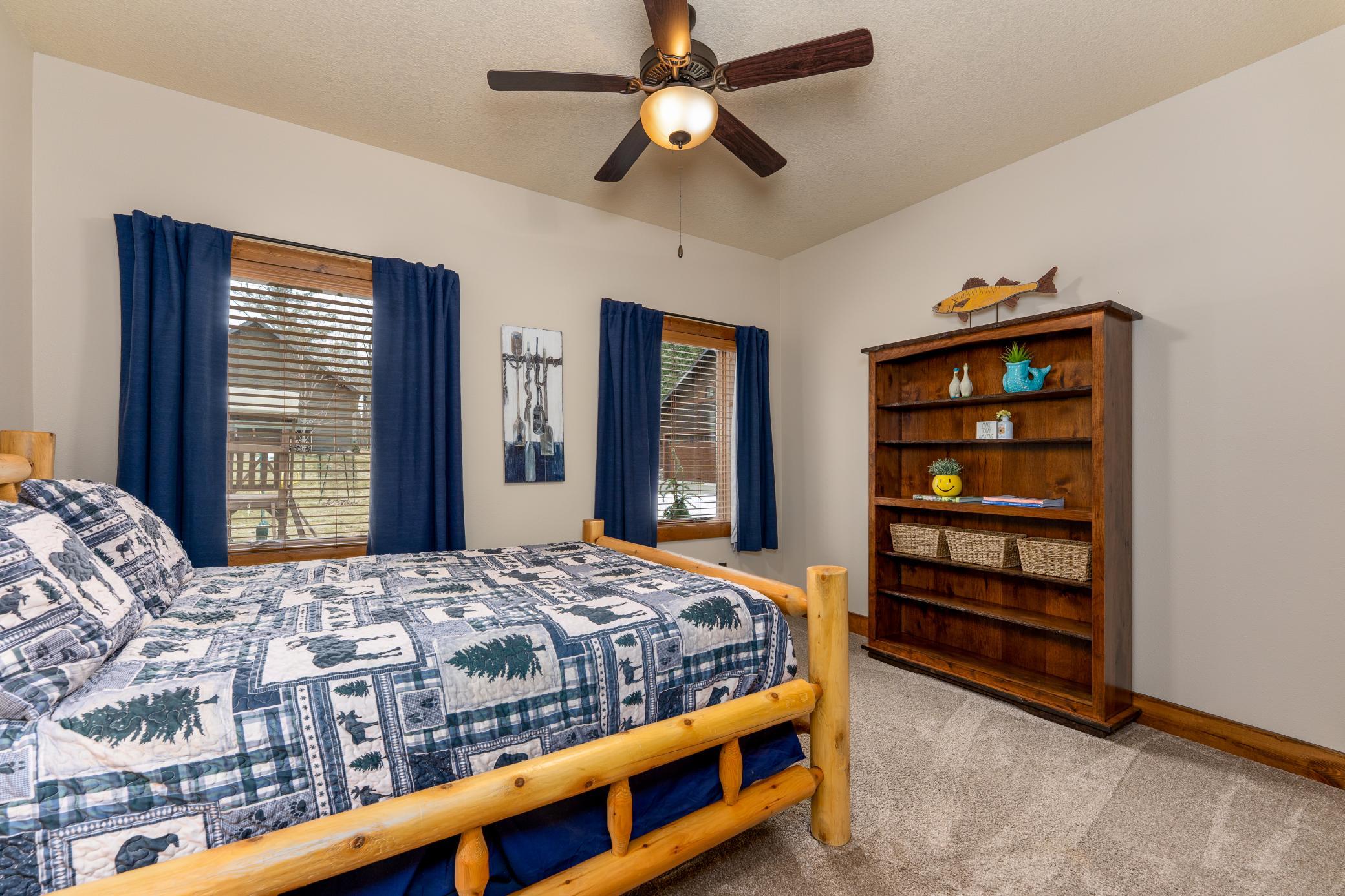 2019 single family home for sale at 12730 Manhattan Point Boulevard in Crosslake, MN — 5 bed, 3 bath (photo 23 of 65)
