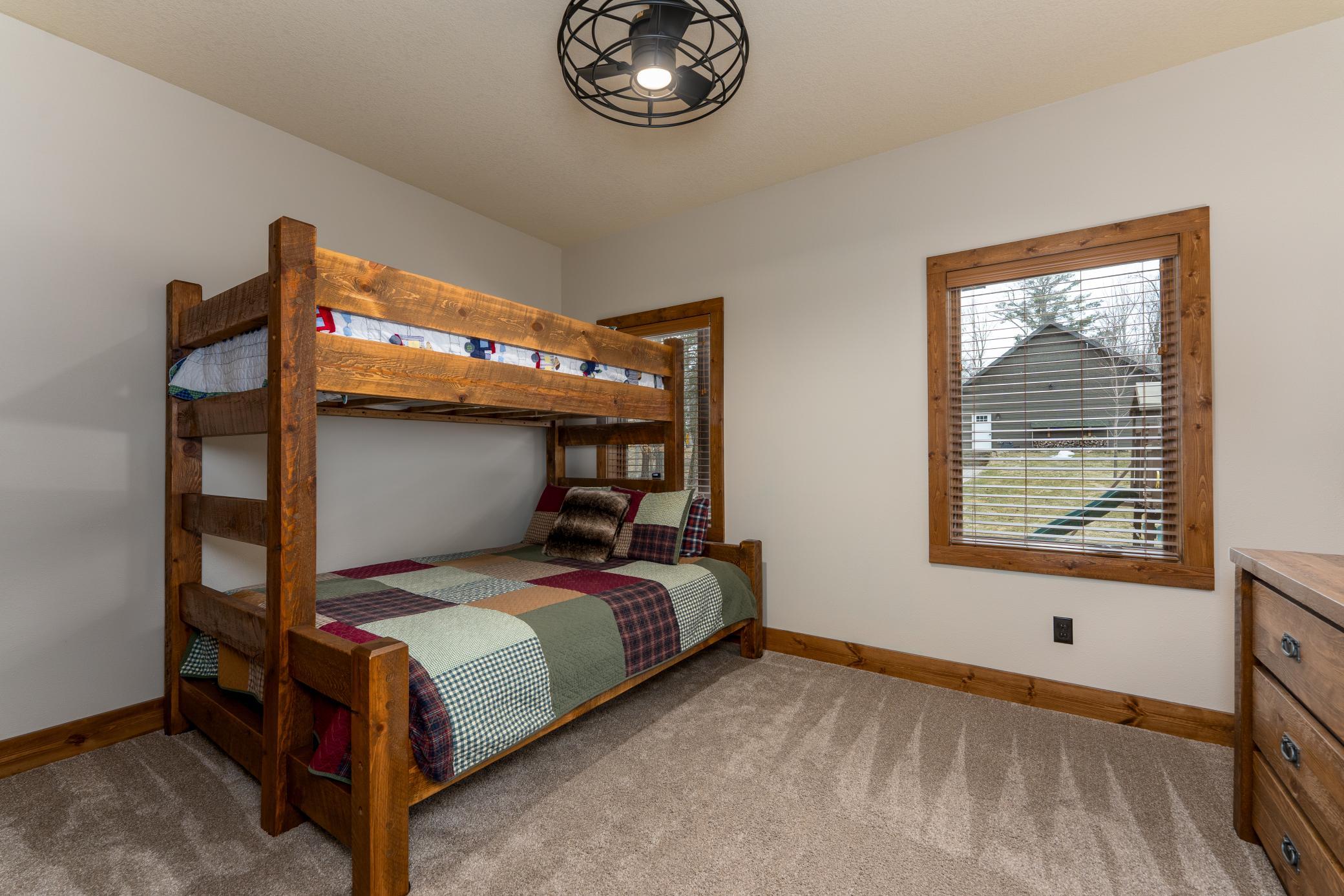 2019 single family home for sale at 12730 Manhattan Point Boulevard in Crosslake, MN — 5 bed, 3 bath (photo 24 of 65)