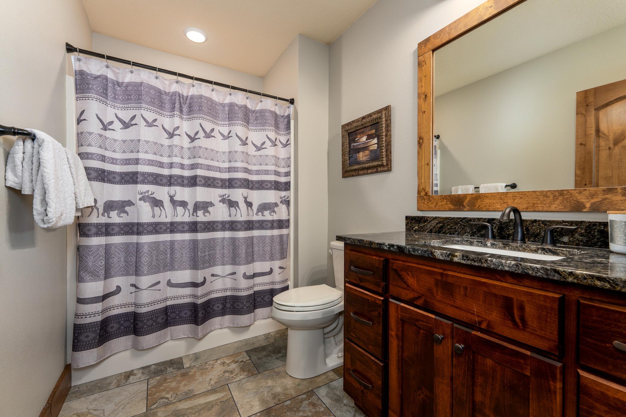 2019 single family home for sale at 12730 Manhattan Point Boulevard in Crosslake, MN — 5 bed, 3 bath (photo 37 of 65)