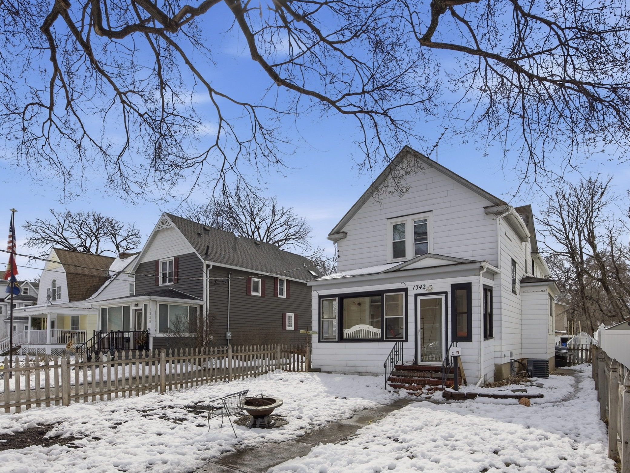 1342 3rd Avenue S, Fargo ND 58103 - Photo 3 of 32
