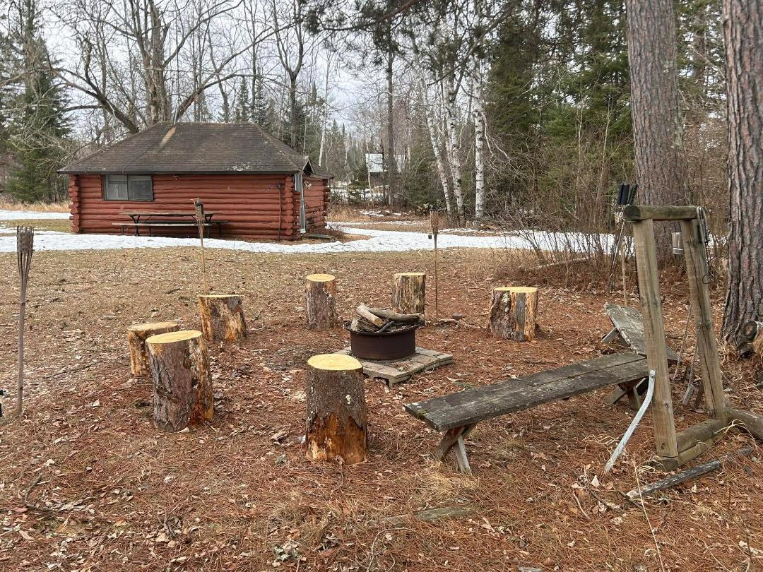 1914 single family home for sale at 49616 Center Point Road in Bigfork, MN — 3 bed, 2 bath (photo 3 of 5)