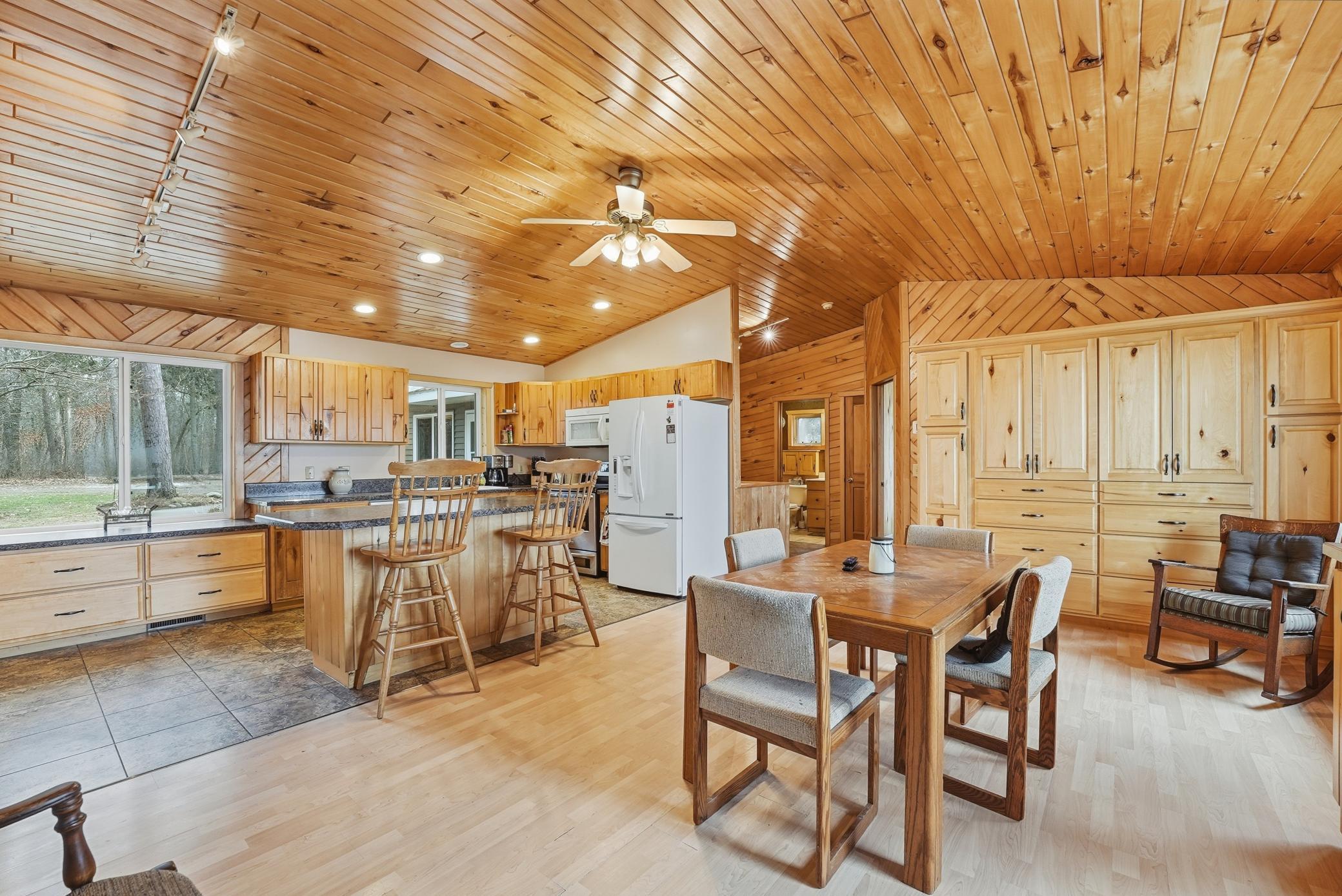 2003 single family home for sale at 15740 River Lake Drive in Menahga, MN — 3 bed, 2 bath (photo 11 of 51)