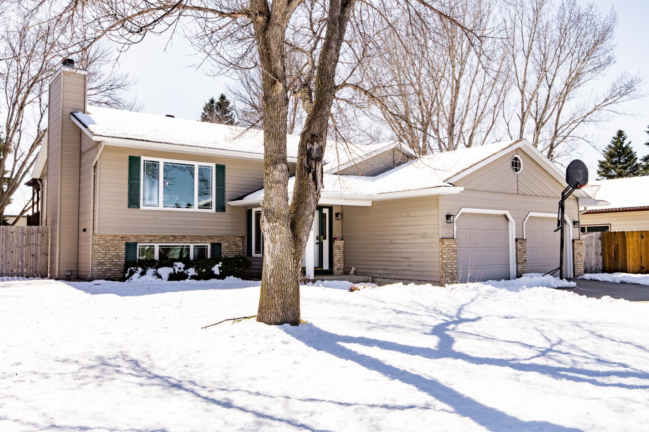 2408 34th Avenue S, Fargo ND 58104 - Photo 2 of 62