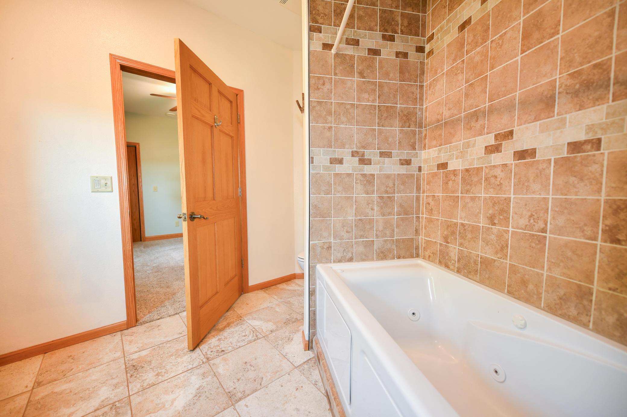 1920 single family home for sale at 3562 106 Avenue SE in Sanborn, ND — 2 bed, 2 bath (photo 22 of 32)