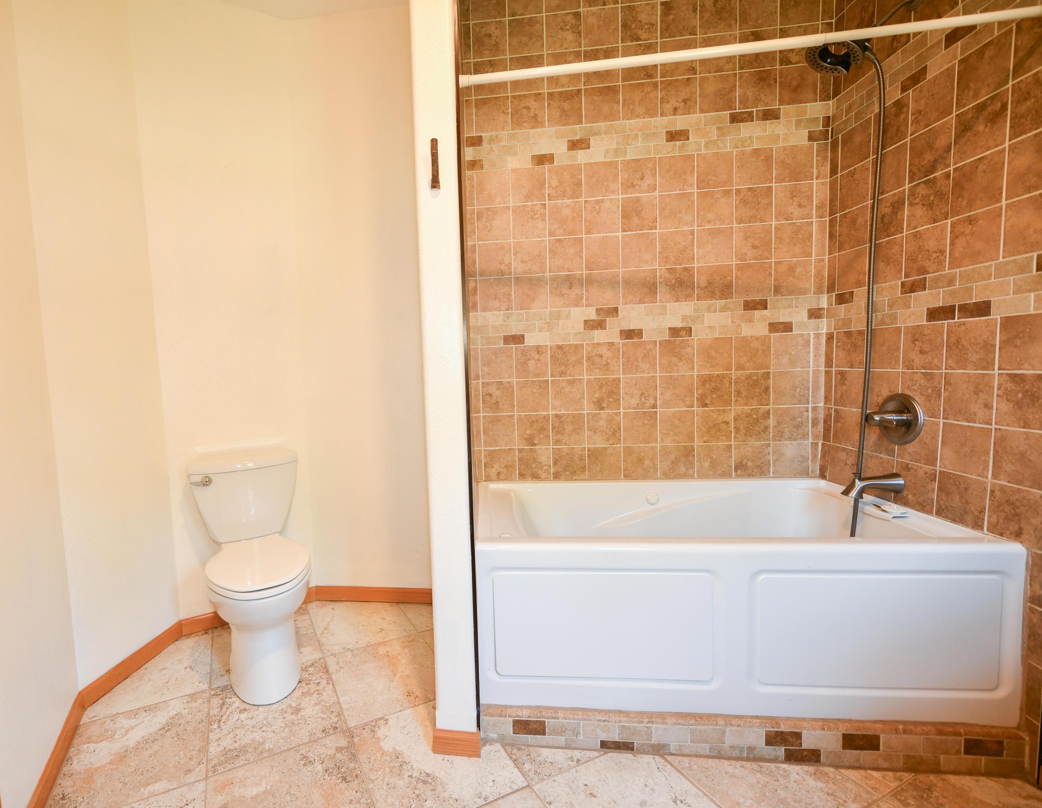 1920 single family home for sale at 3562 106 Avenue SE in Sanborn, ND — 2 bed, 2 bath (photo 23 of 32)