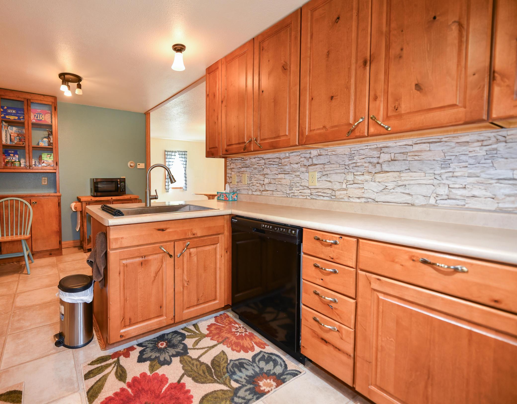 1920 single family home for sale at 3562 106 Avenue SE in Sanborn, ND — 2 bed, 2 bath (photo 25 of 32)