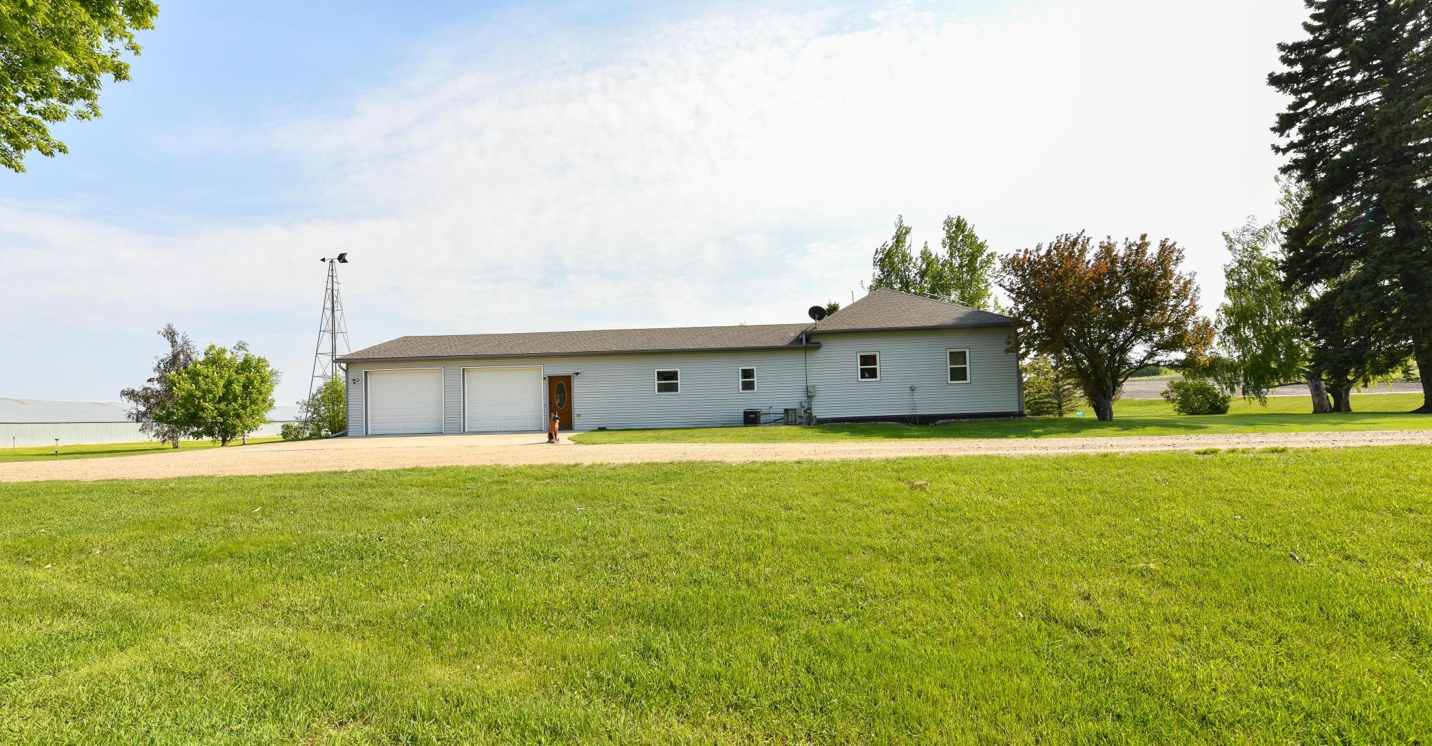 1920 single family home for sale at 3562 106 Avenue SE in Sanborn, ND — 2 bed, 2 bath (photo 8 of 32)
