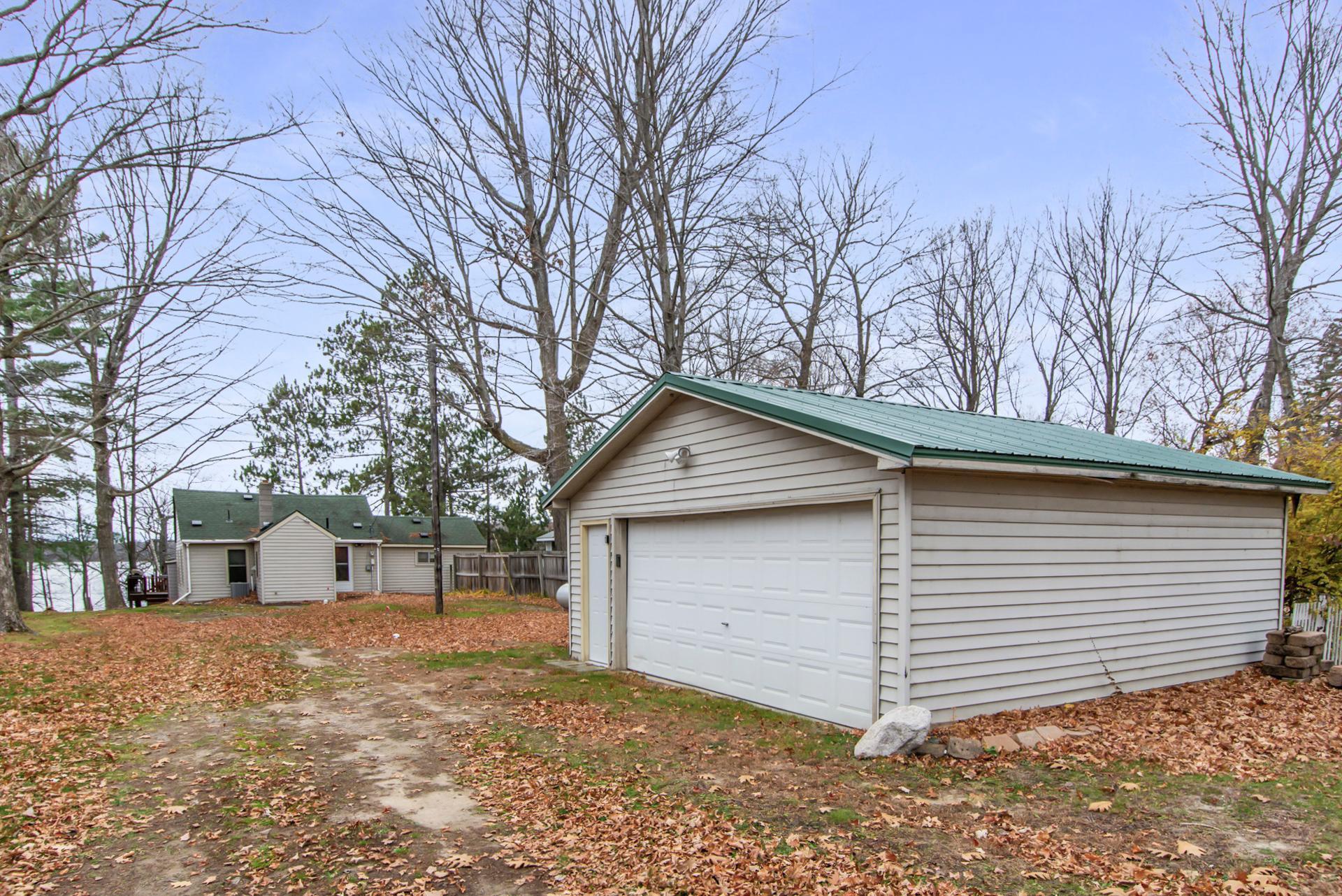 1960 single family home for sale at 48525 194th Place in McGregor, MN — 2 bed, 1 bath (photo 11 of 49)