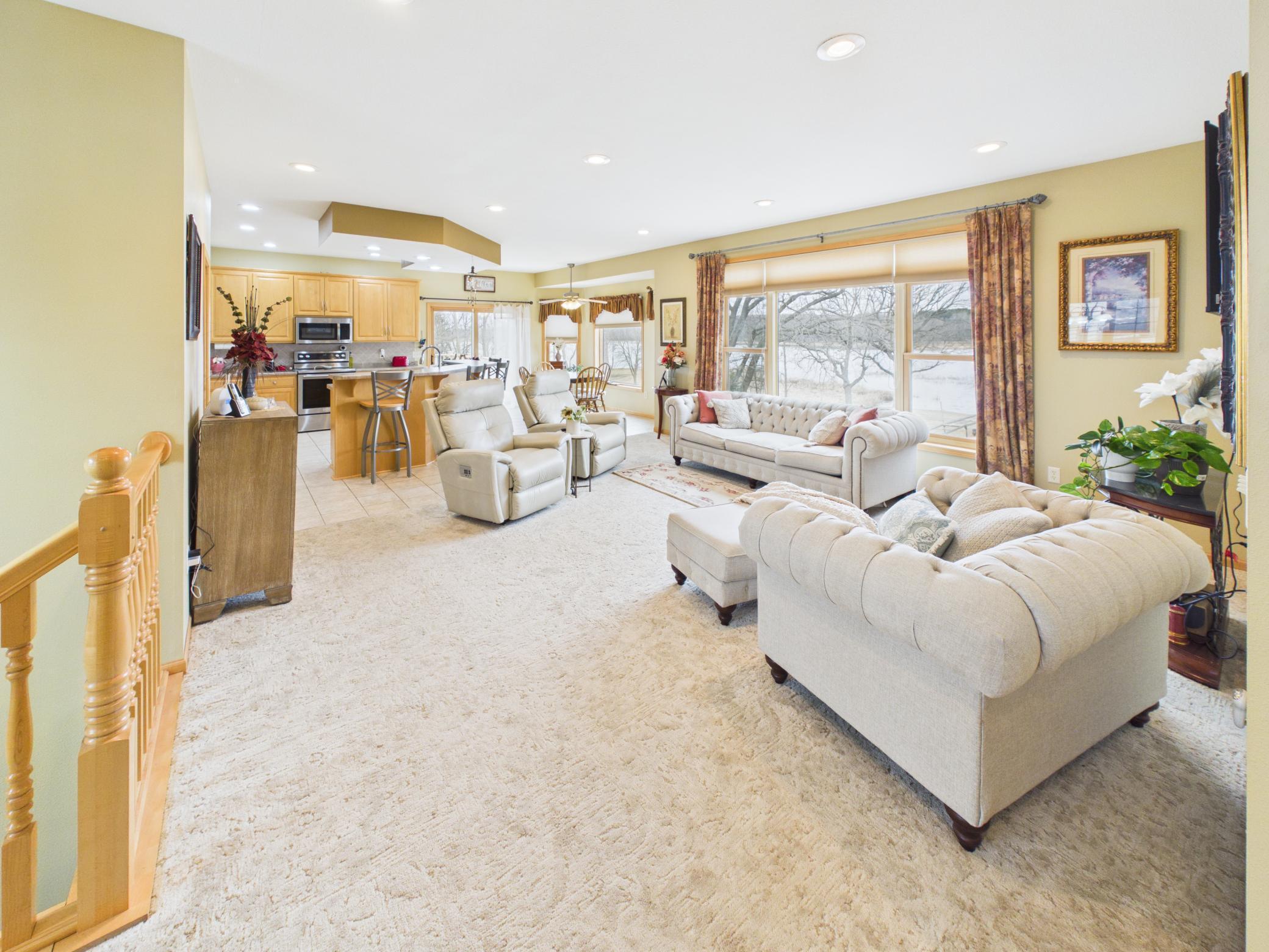 2006 single family home for sale at 18559 Empire Trail in Burtrum, MN — 5 bed, 5 bath (photo 12 of 72)